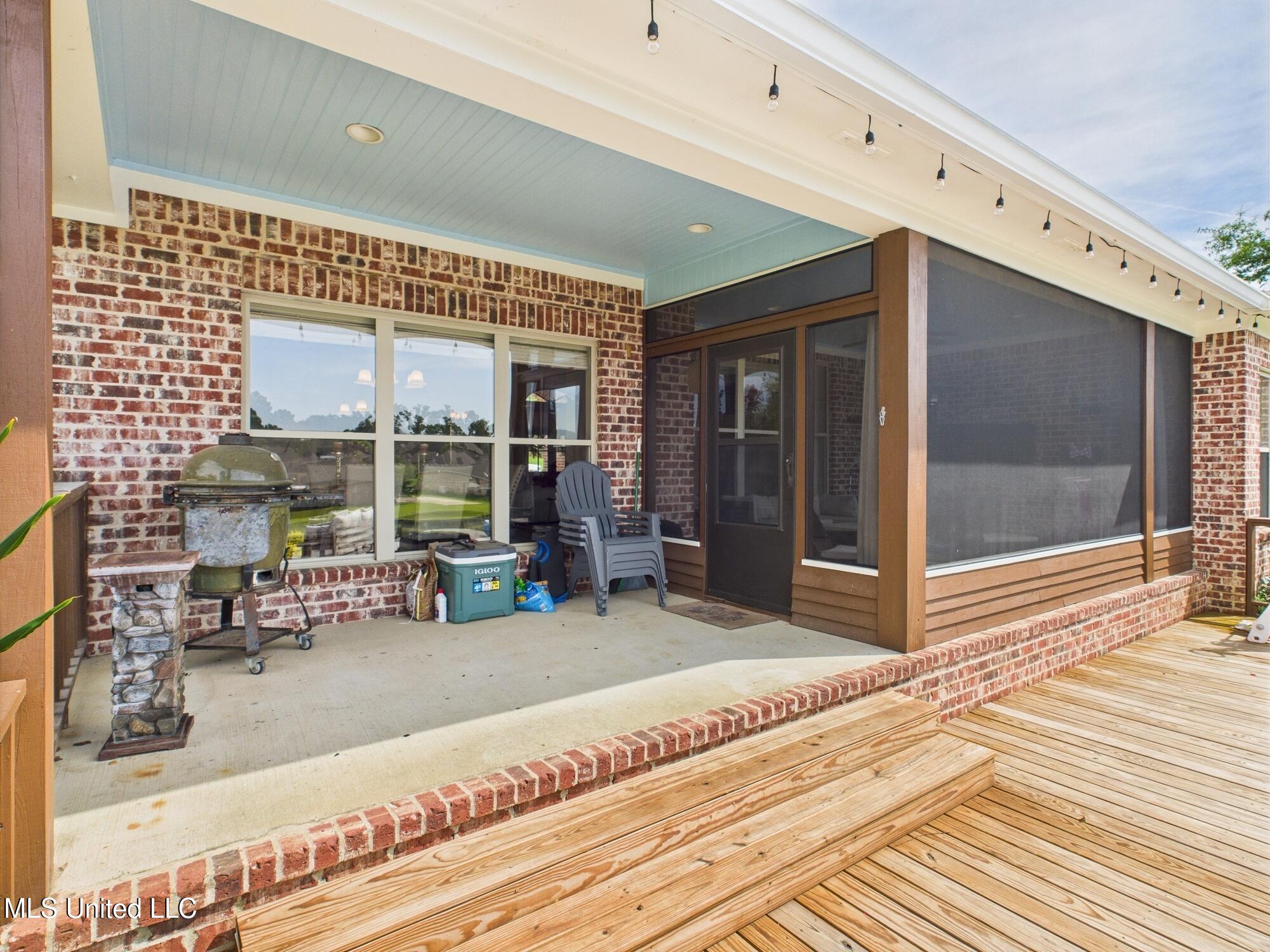 143 Charlton Drive
