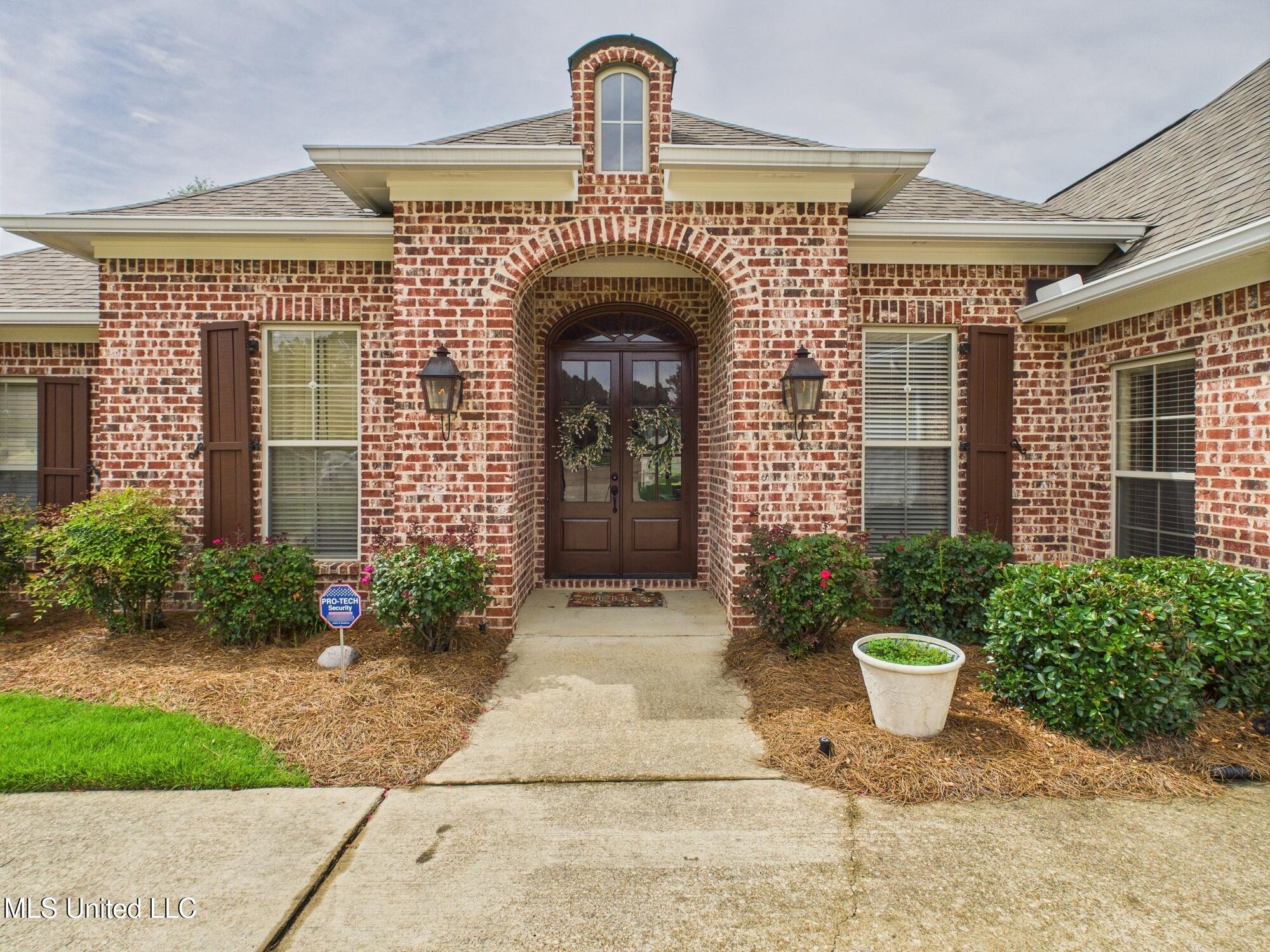 143 Charlton Drive