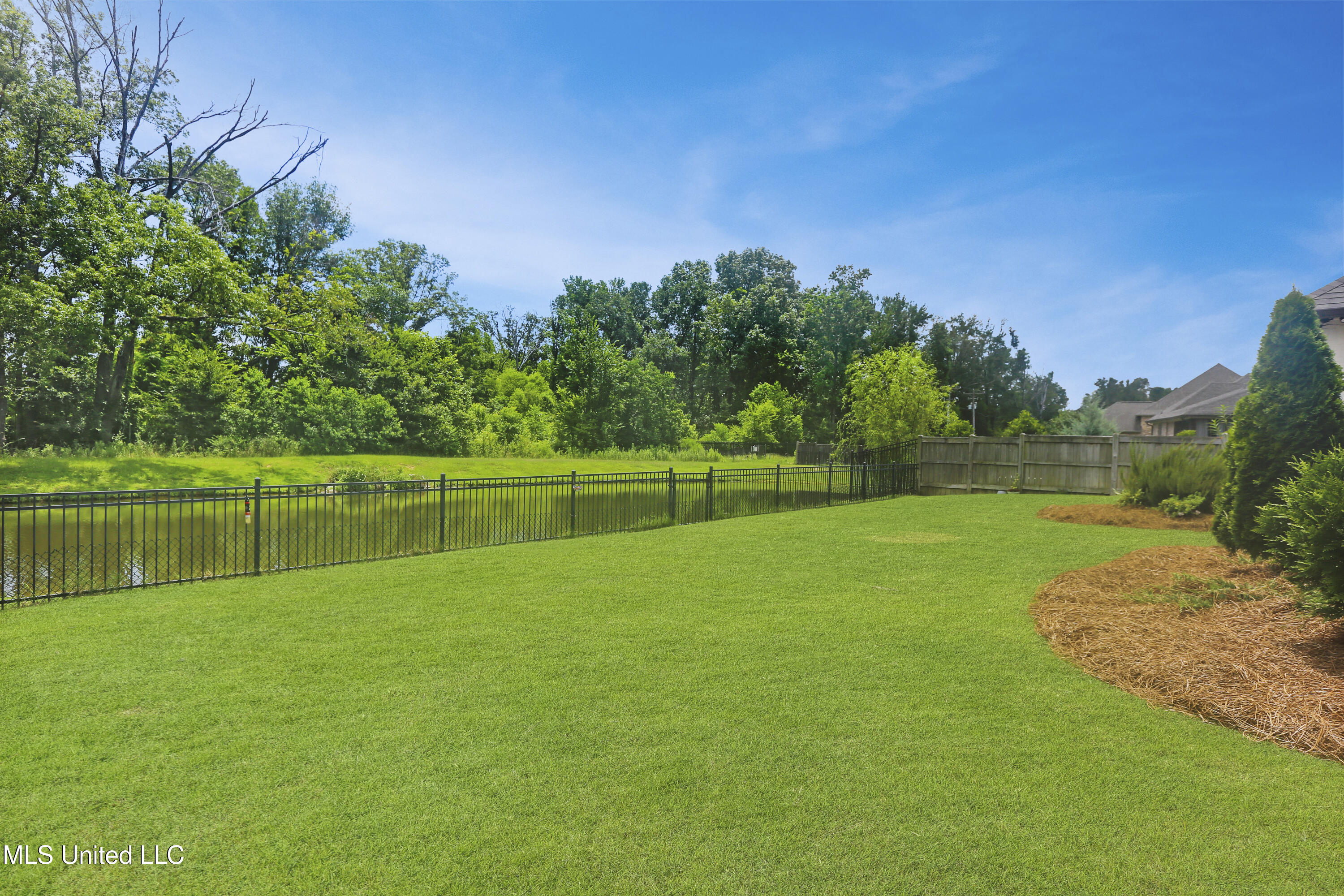 124 Colony Place