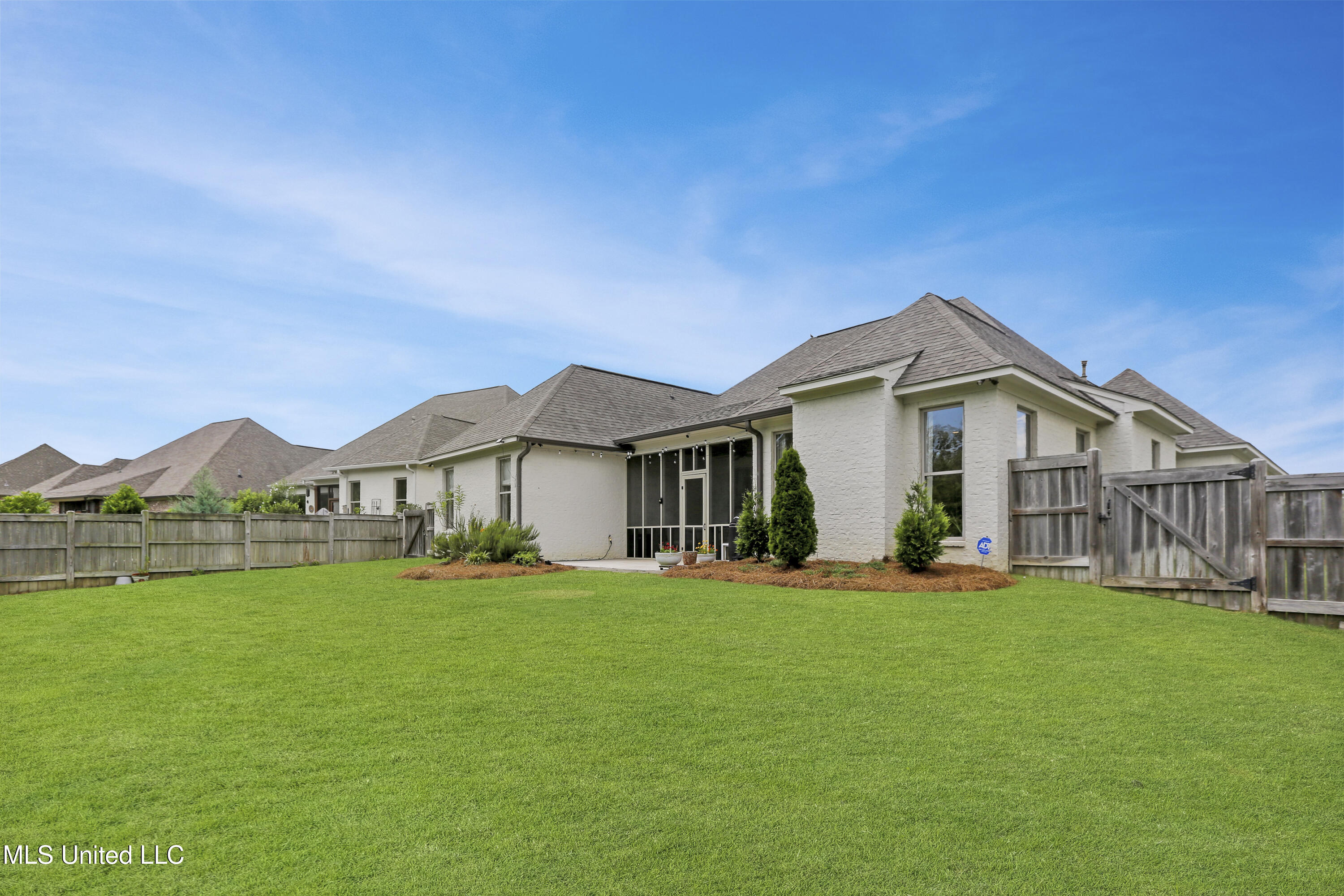 124 Colony Place