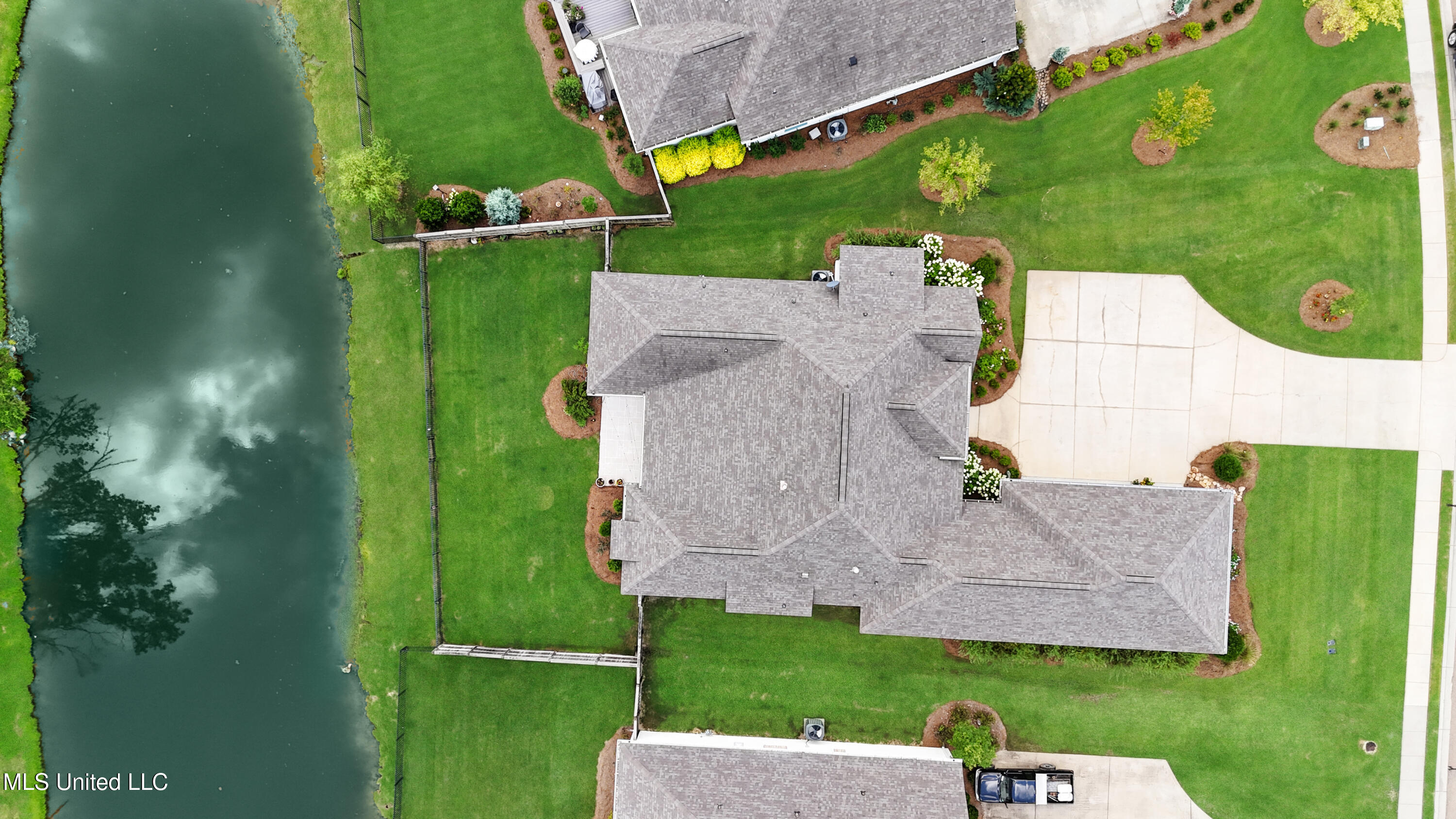 124 Colony Place