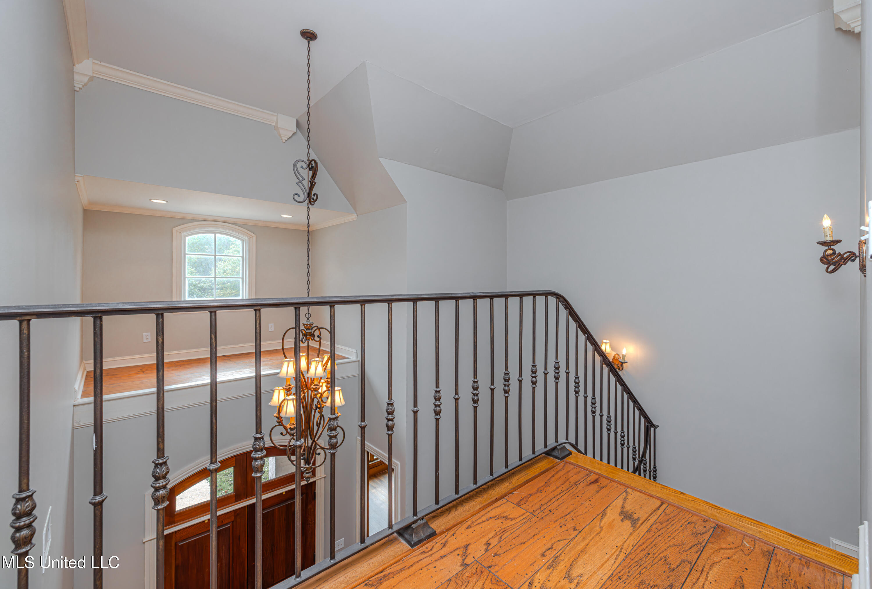 237 Calumet Drive