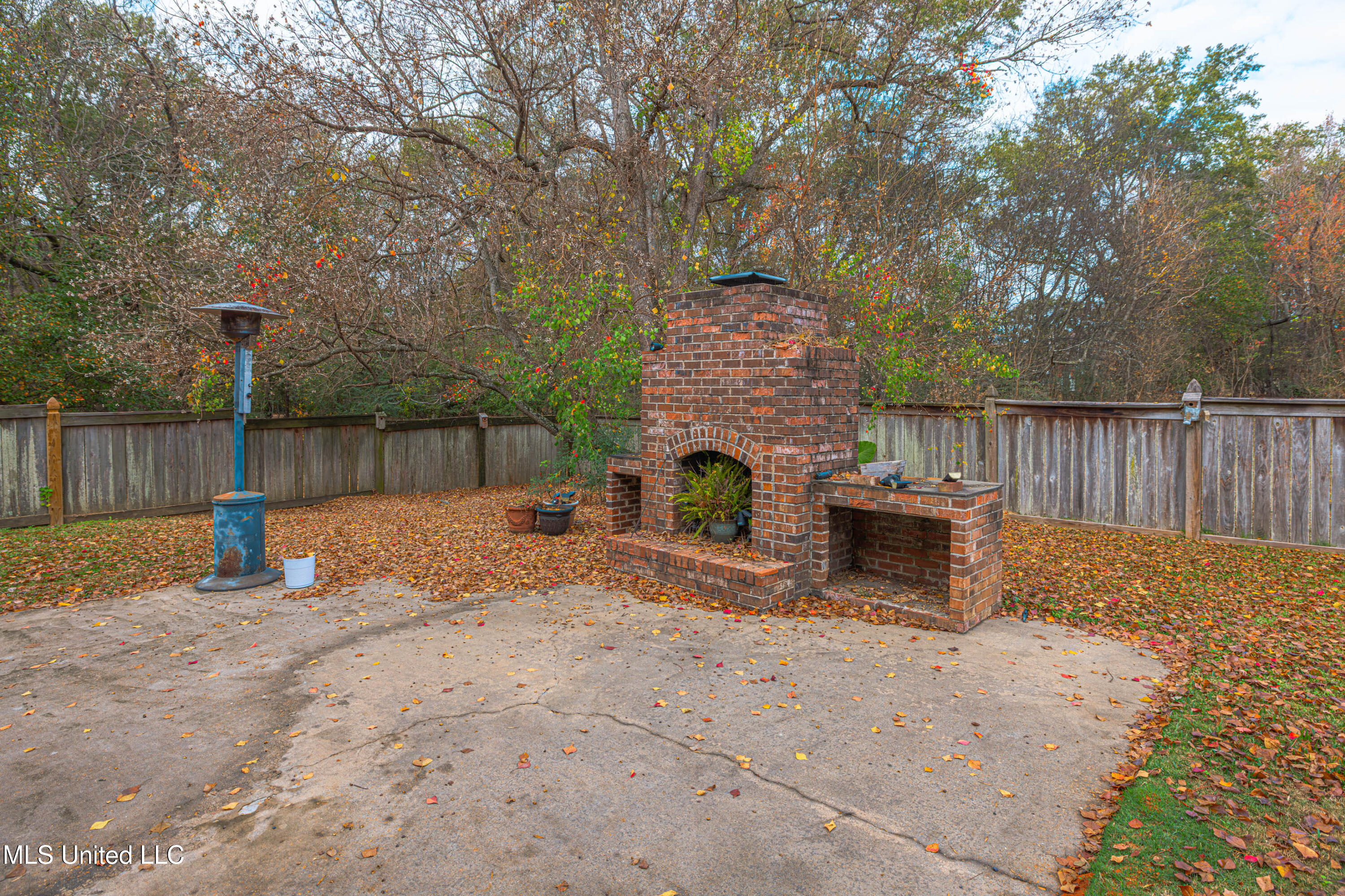 237 Calumet Drive