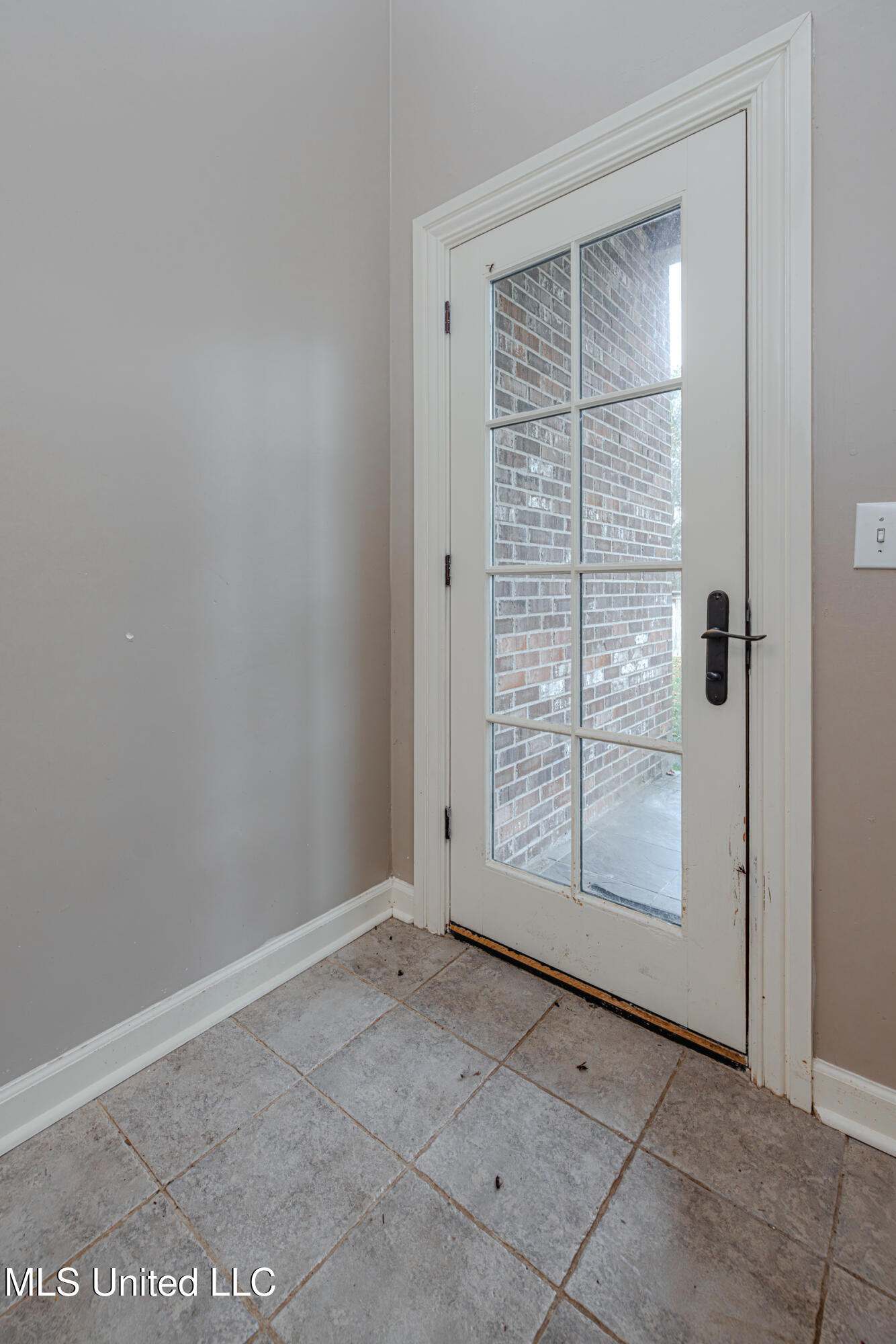 237 Calumet Drive