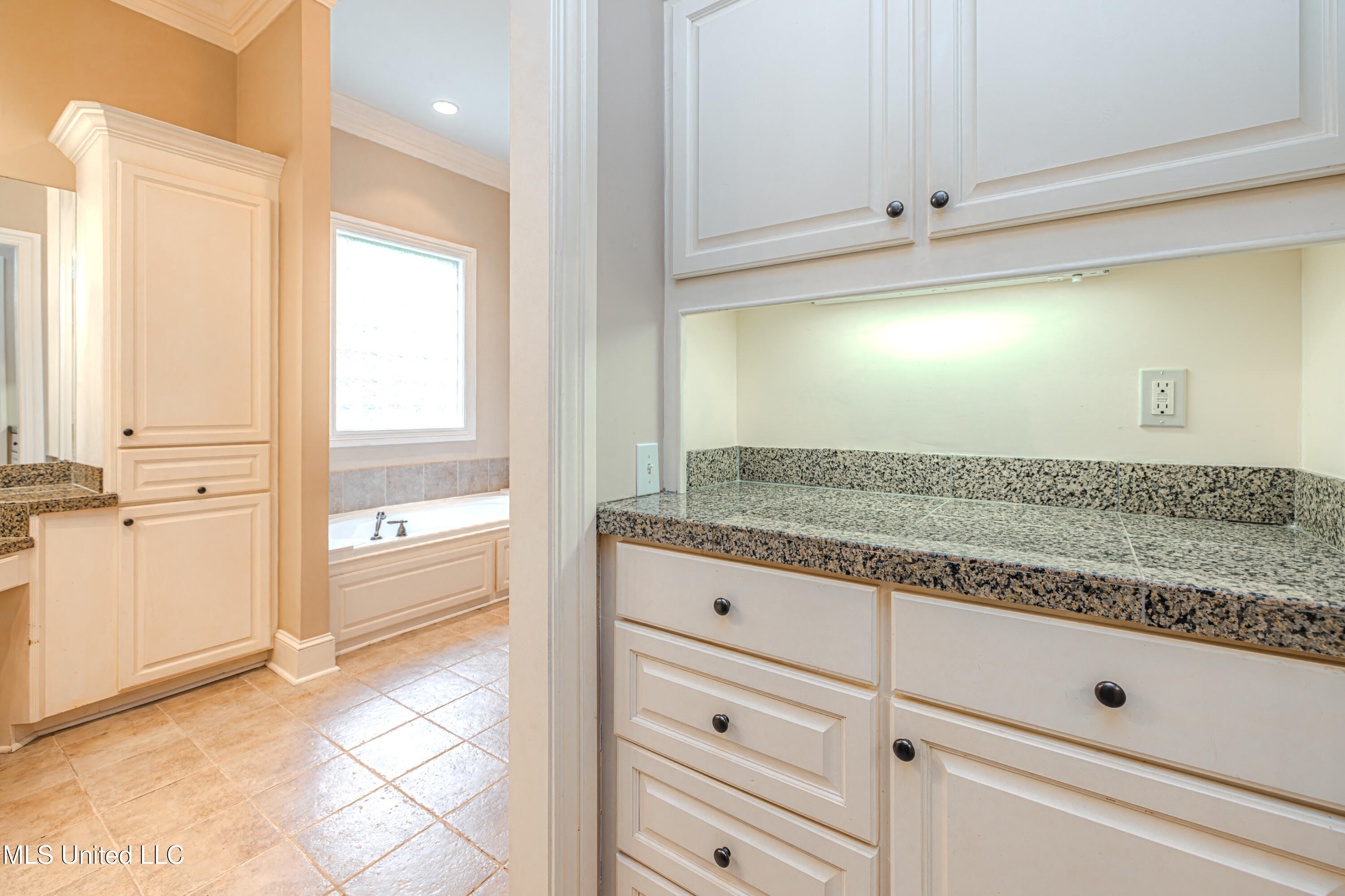 237 Calumet Drive