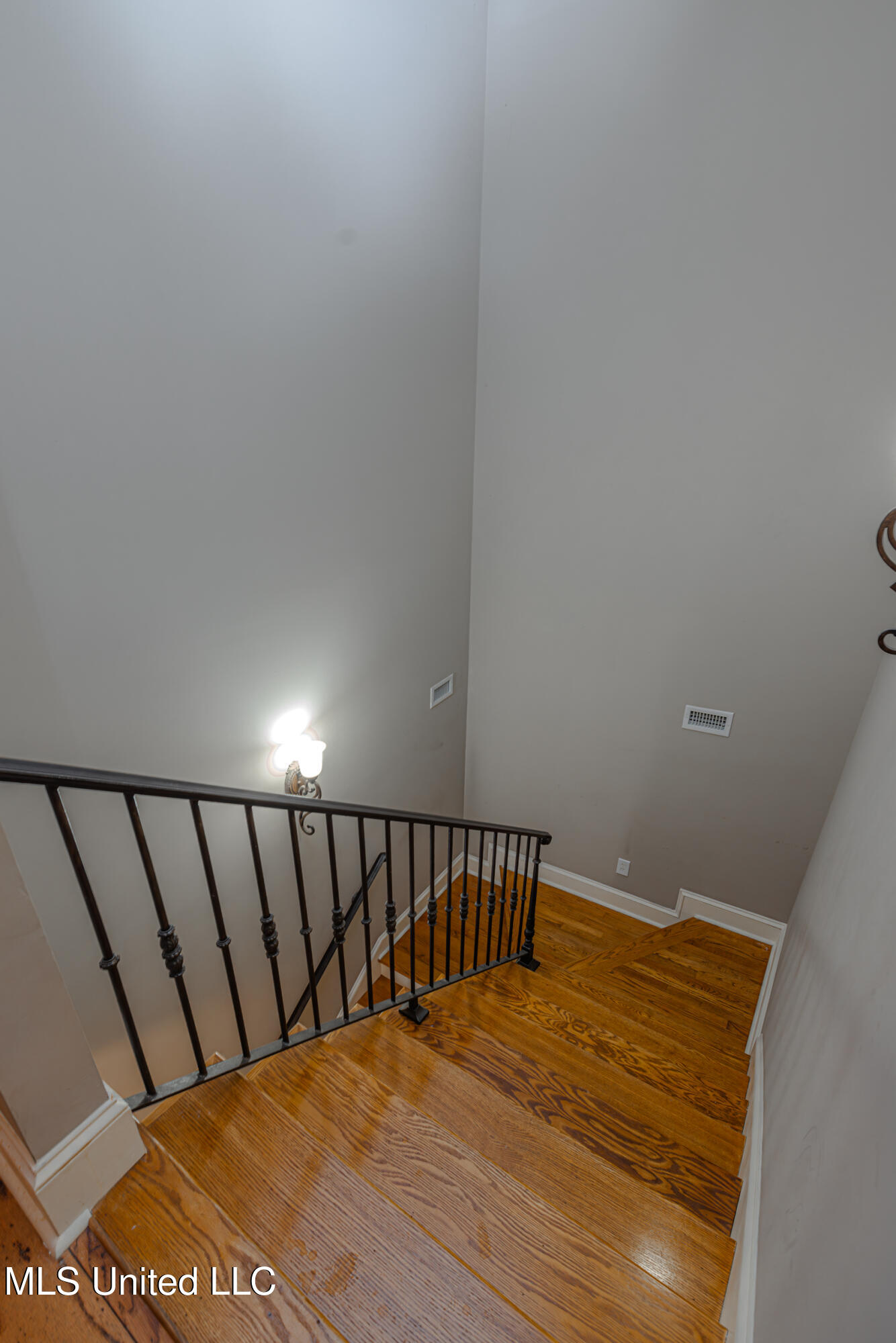 237 Calumet Drive