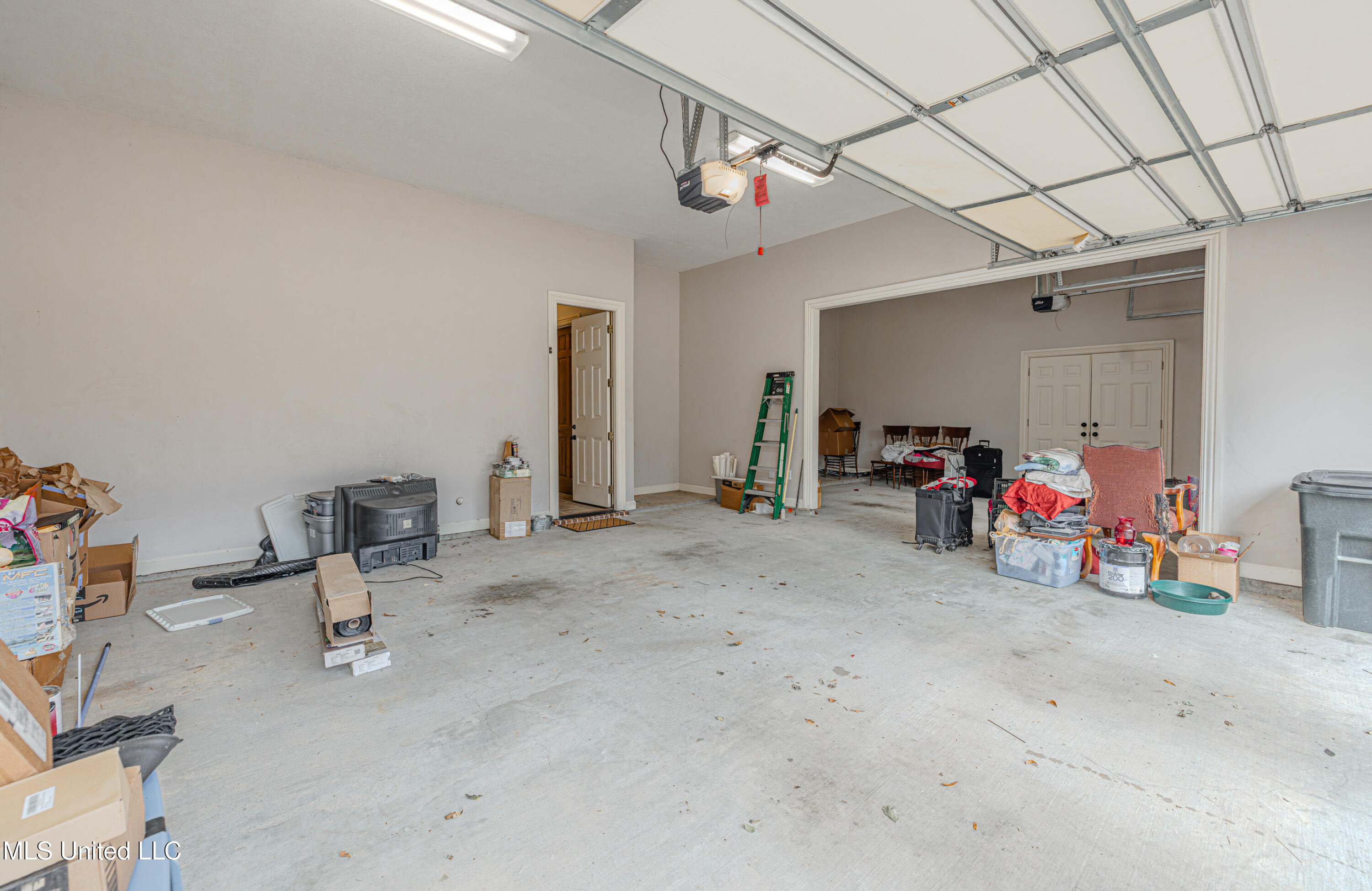 237 Calumet Drive