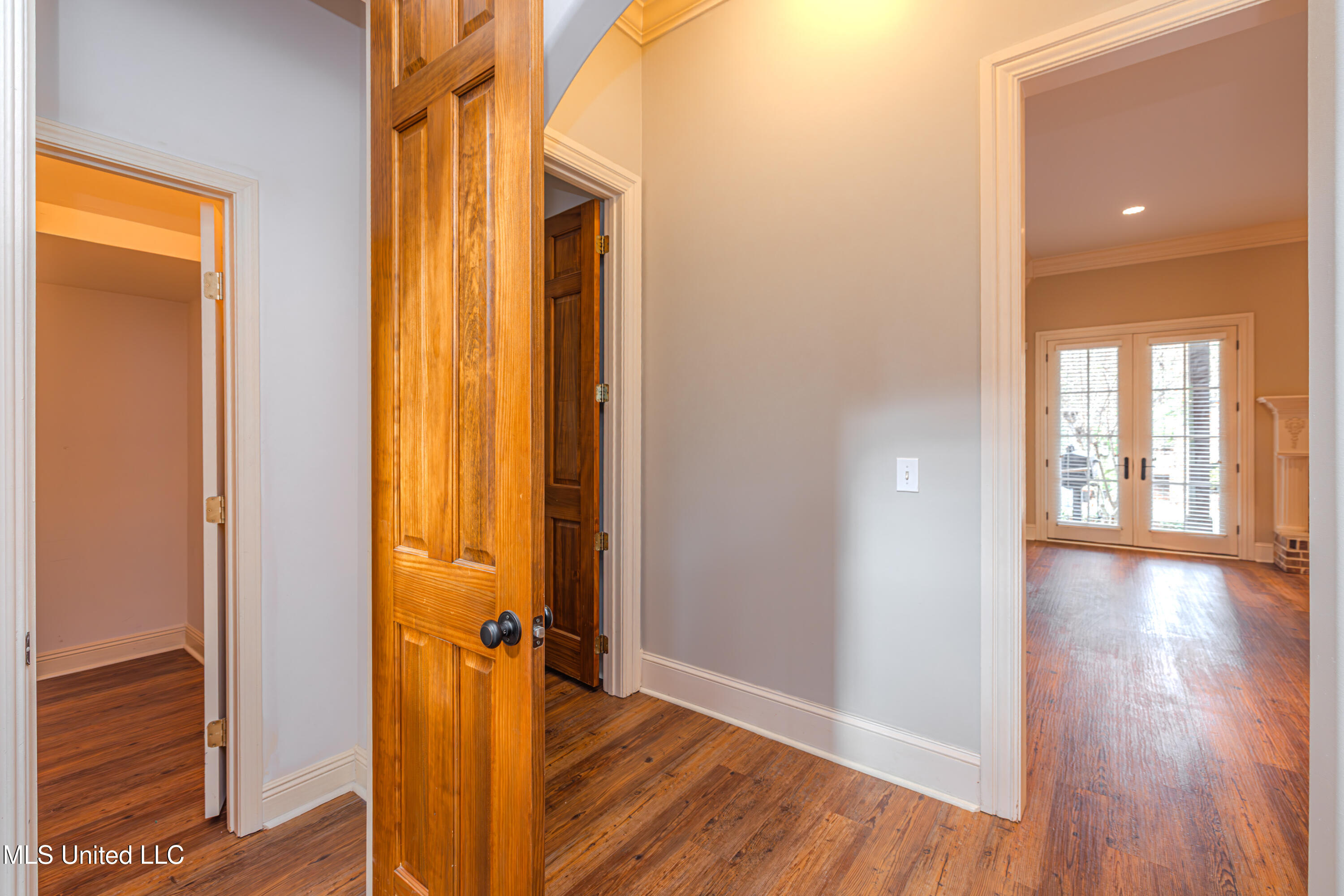 237 Calumet Drive