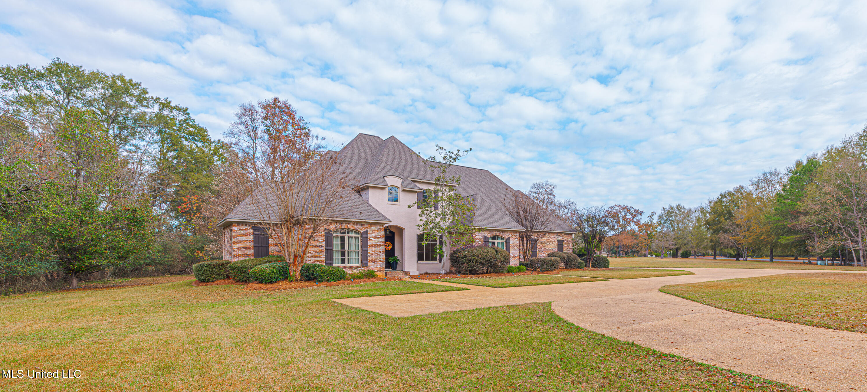 237 Calumet Drive