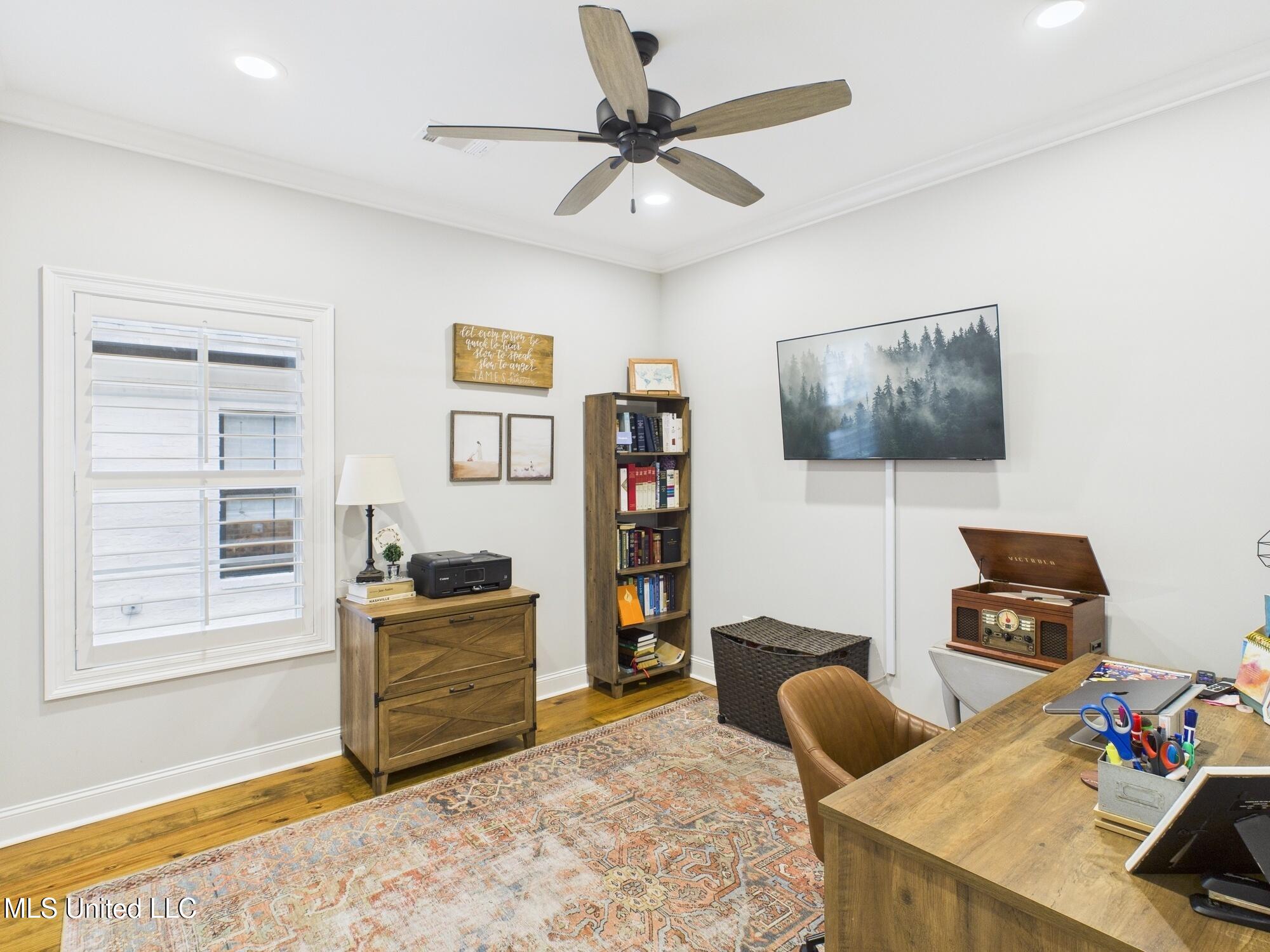 409 Pilot Circle