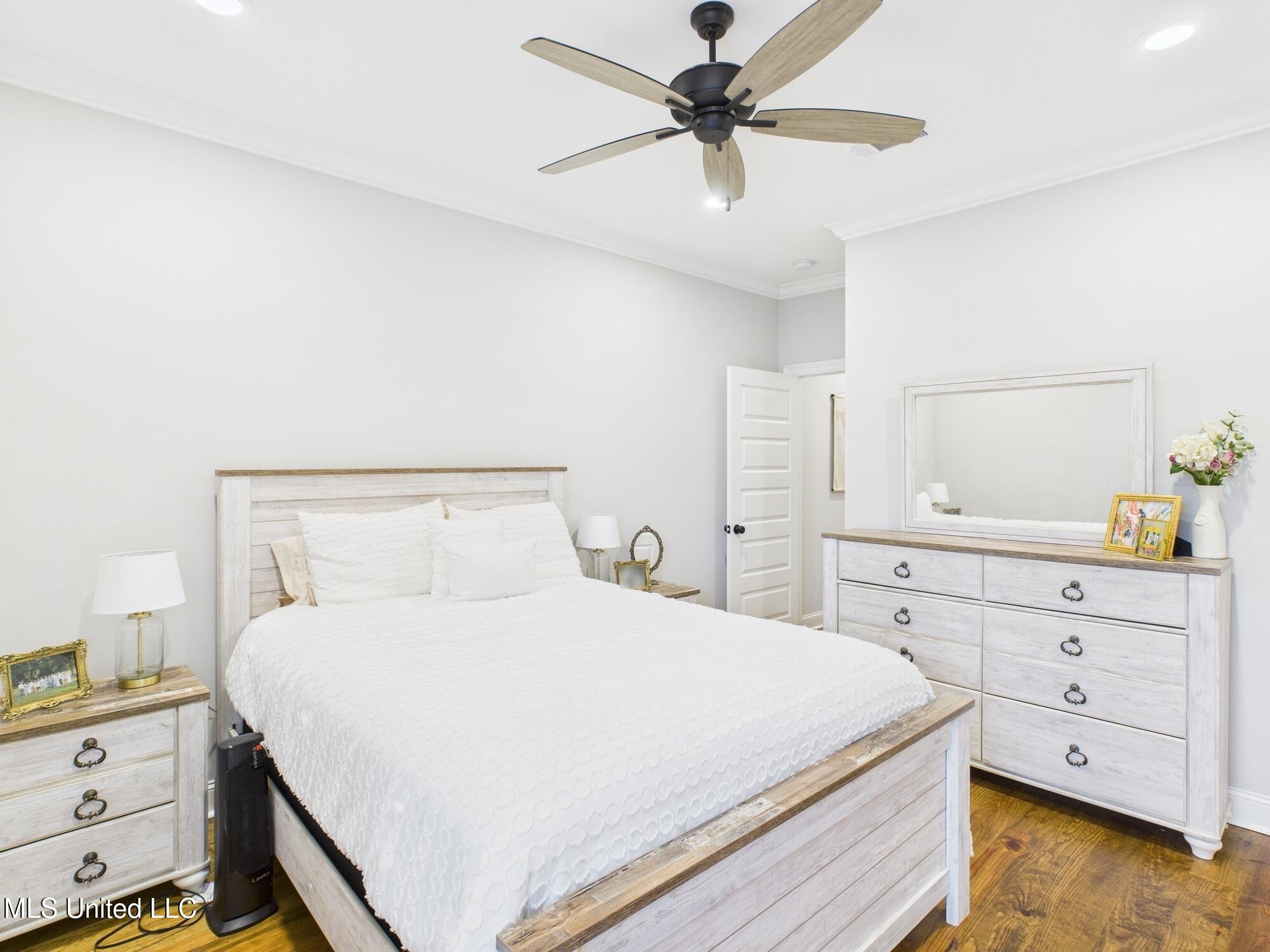 409 Pilot Circle