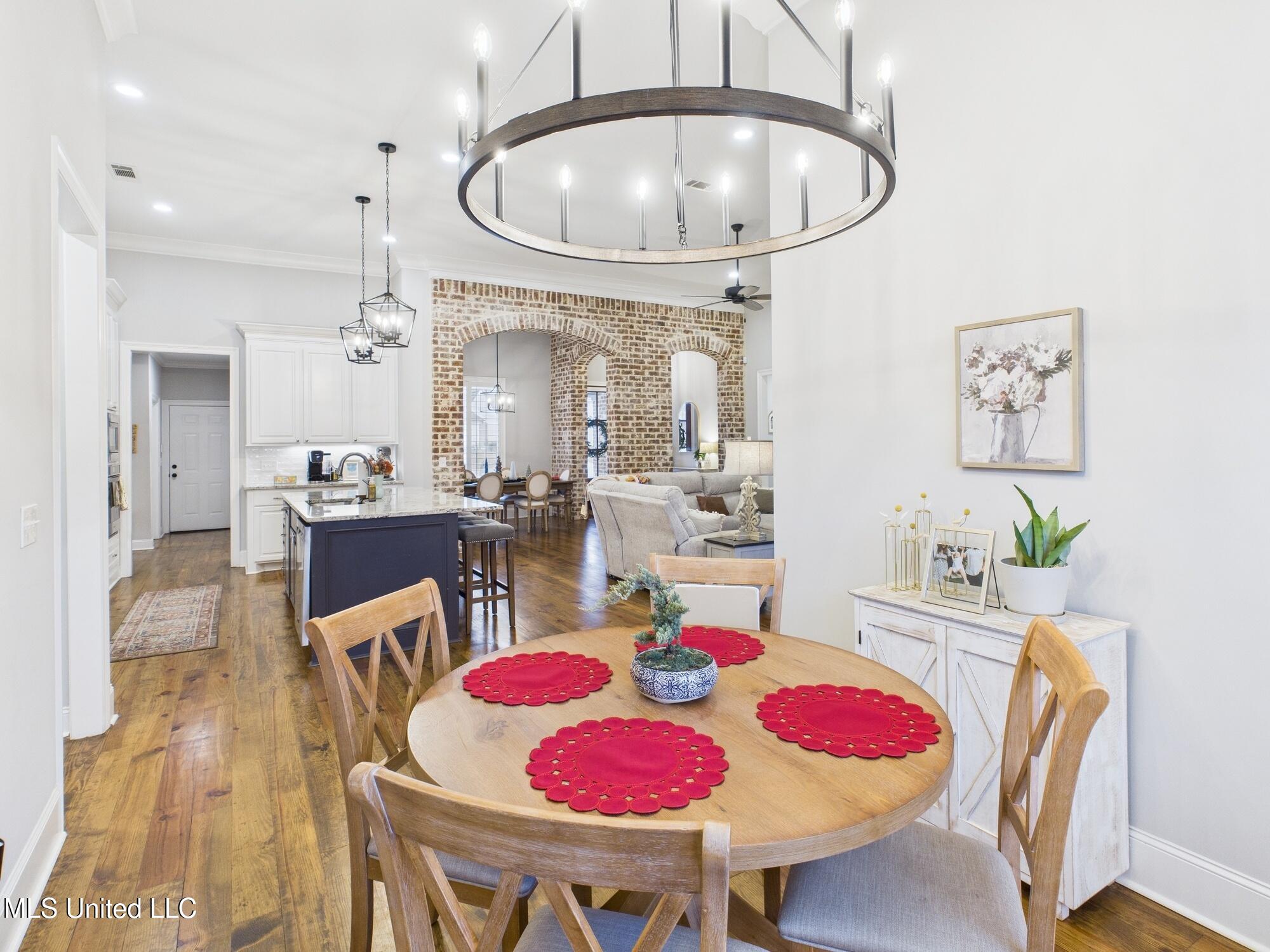 409 Pilot Circle