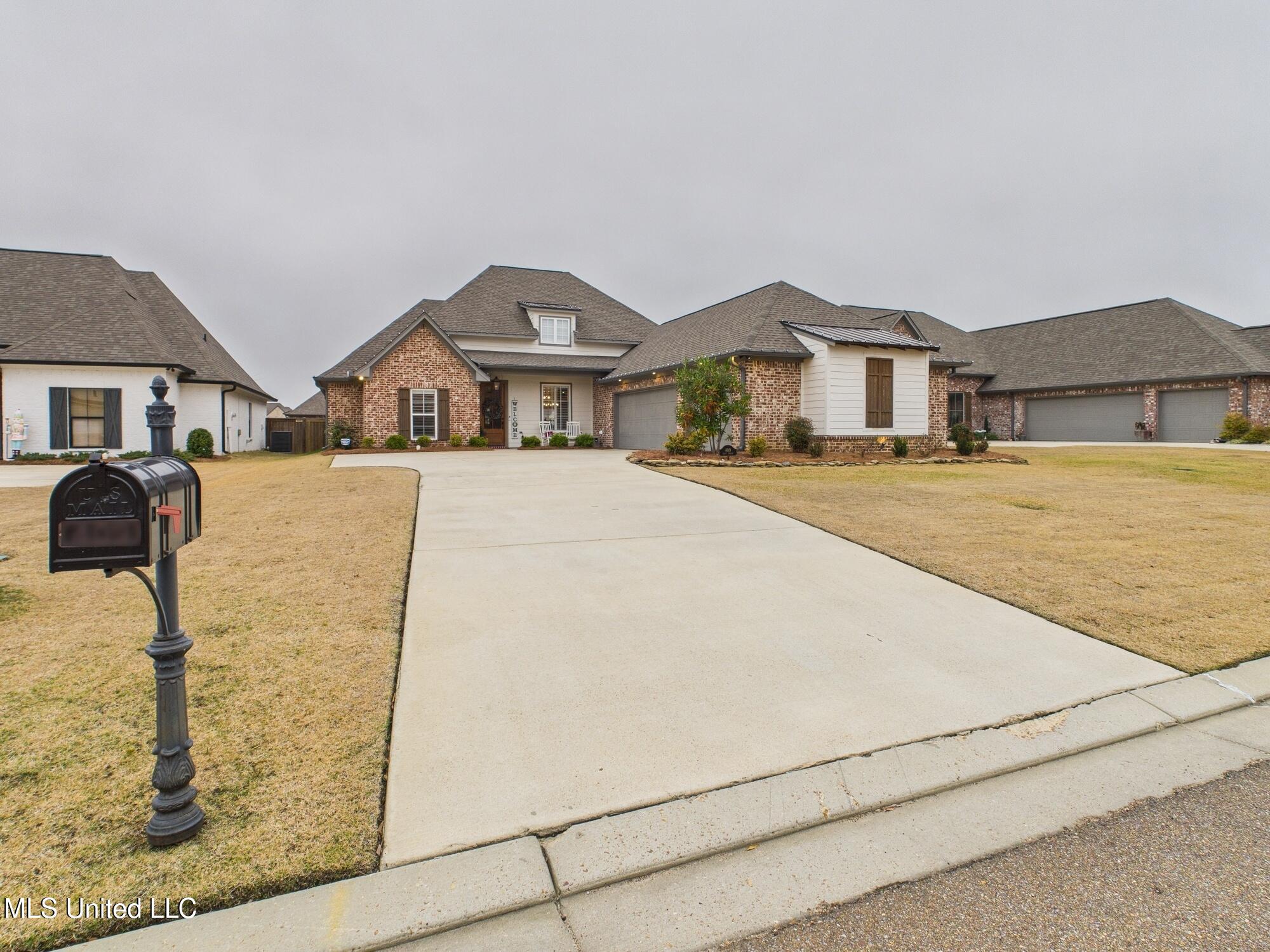 409 Pilot Circle