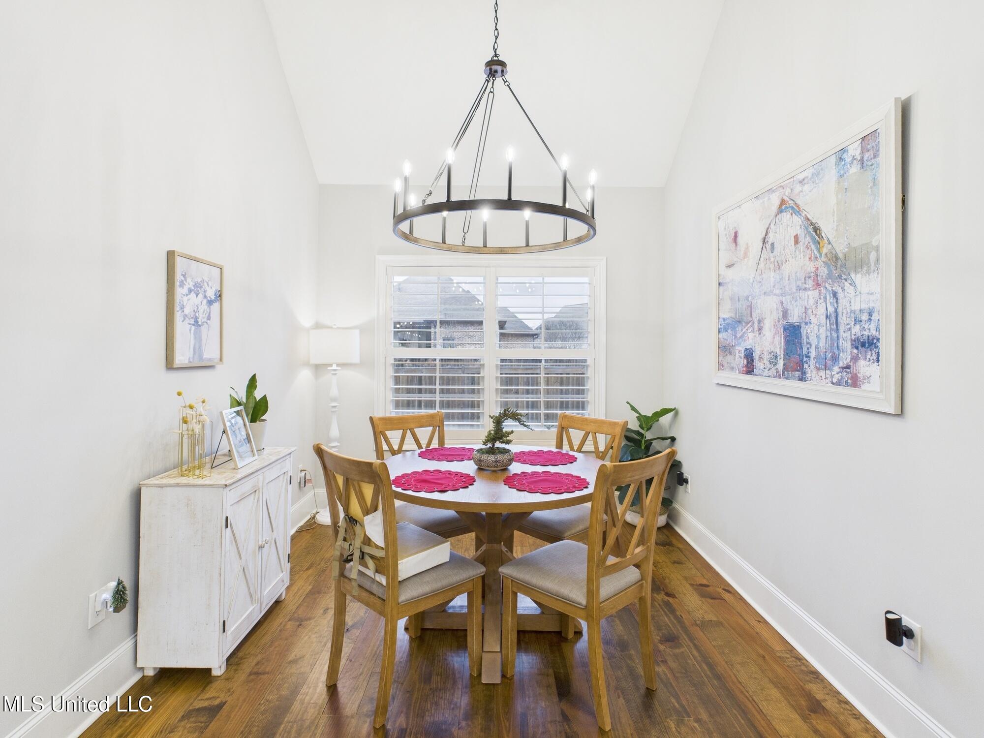 409 Pilot Circle