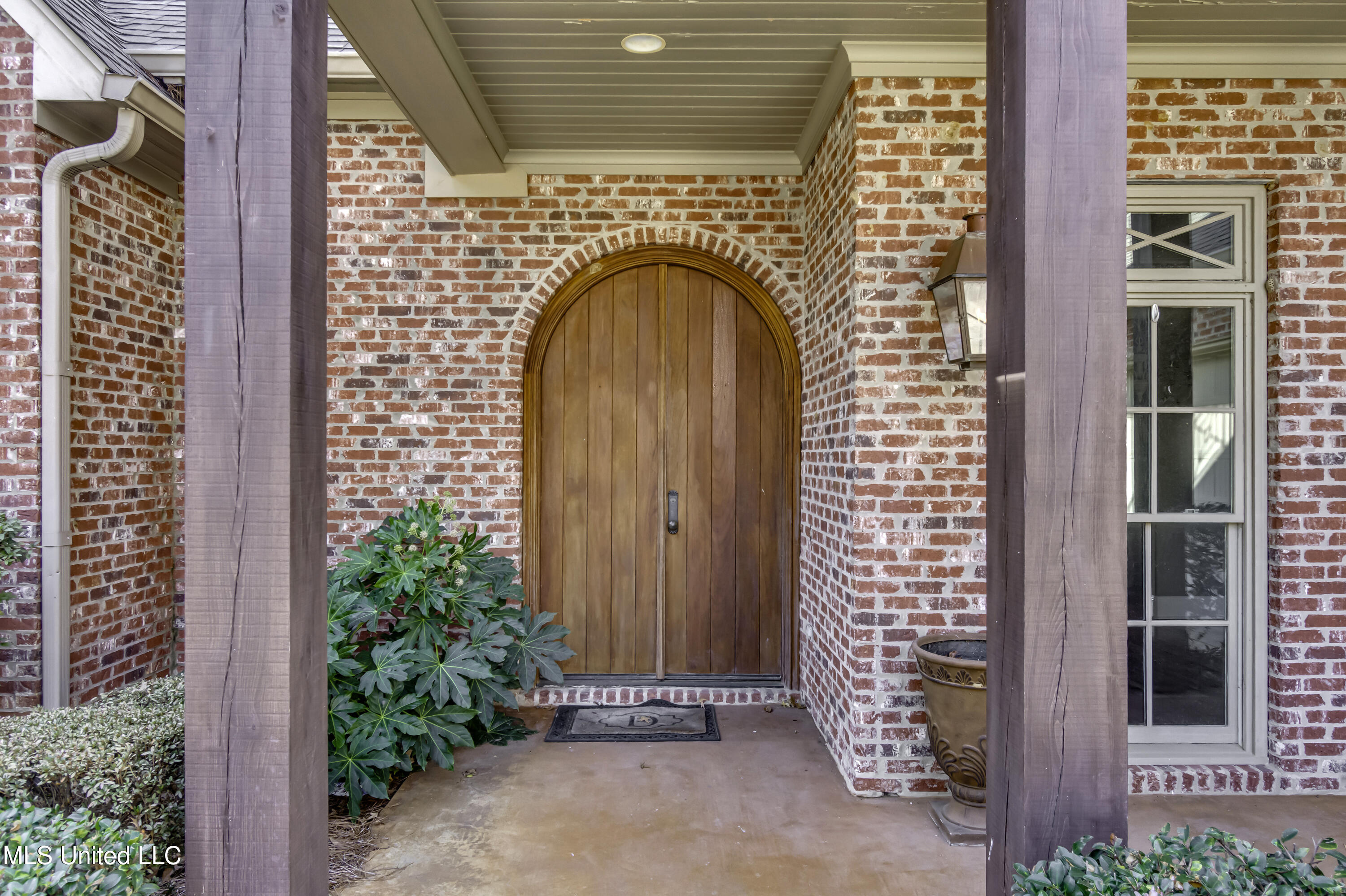 107 Northlake Lane