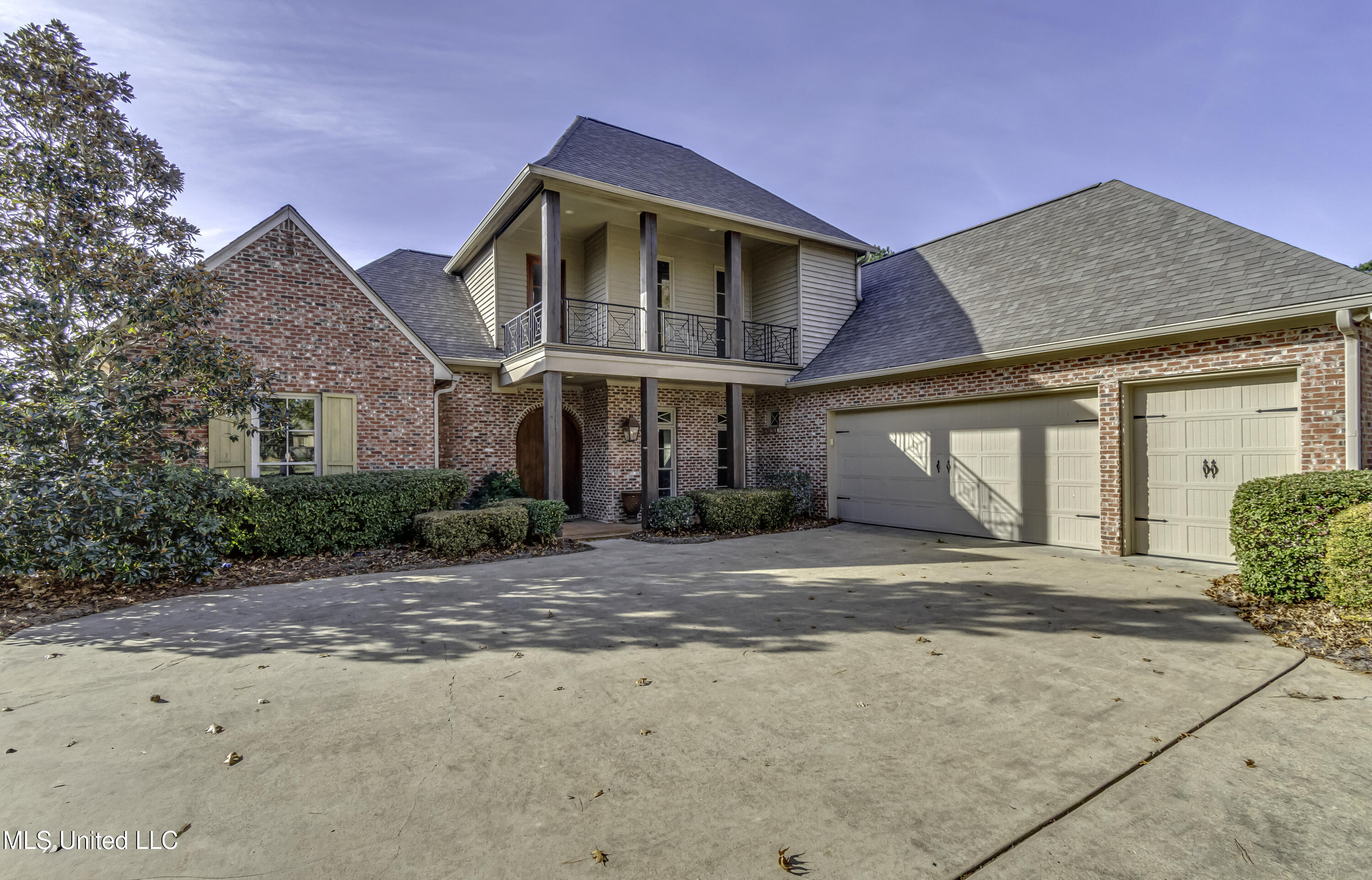 107 Northlake Lane
