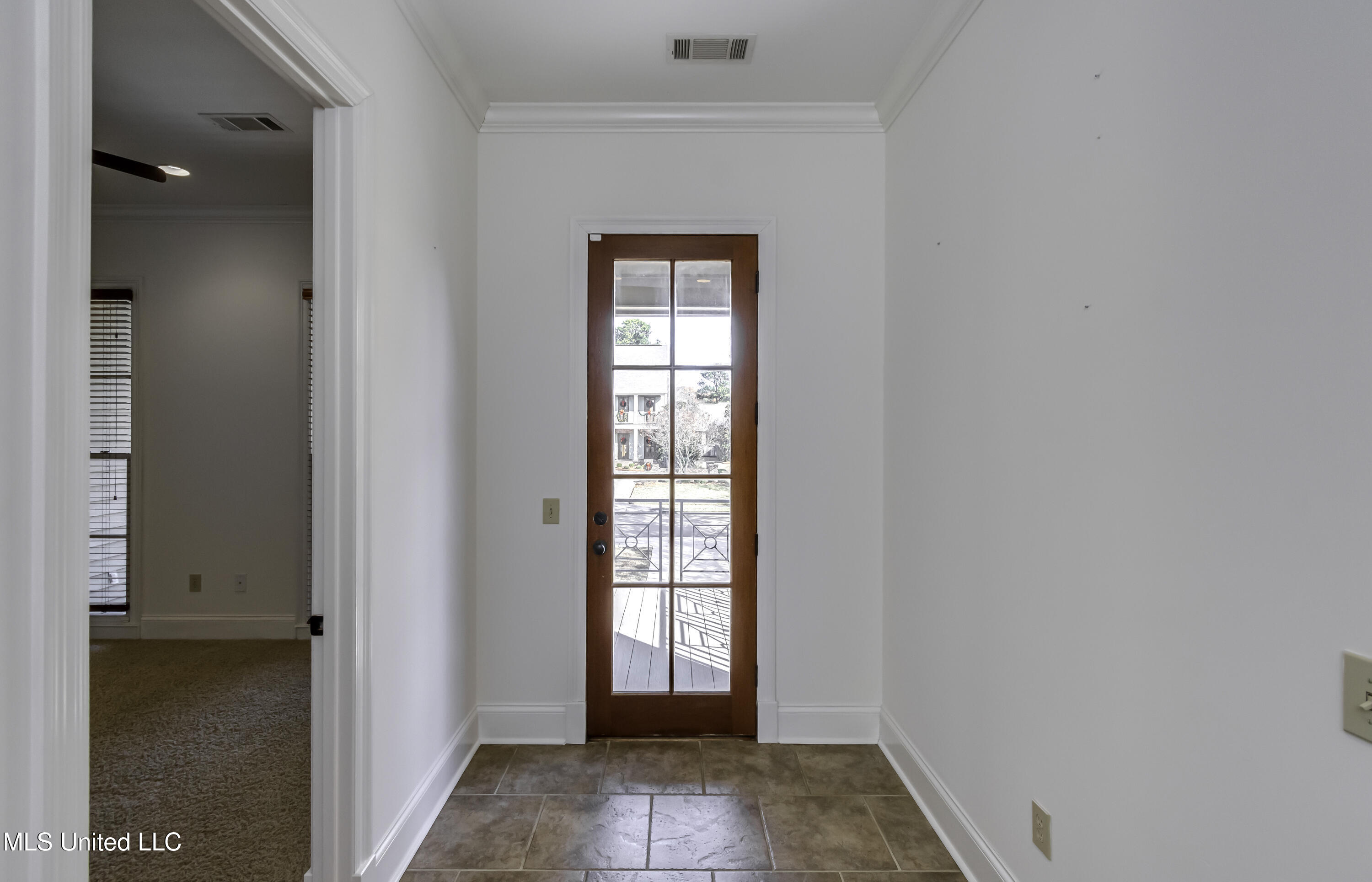 107 Northlake Lane