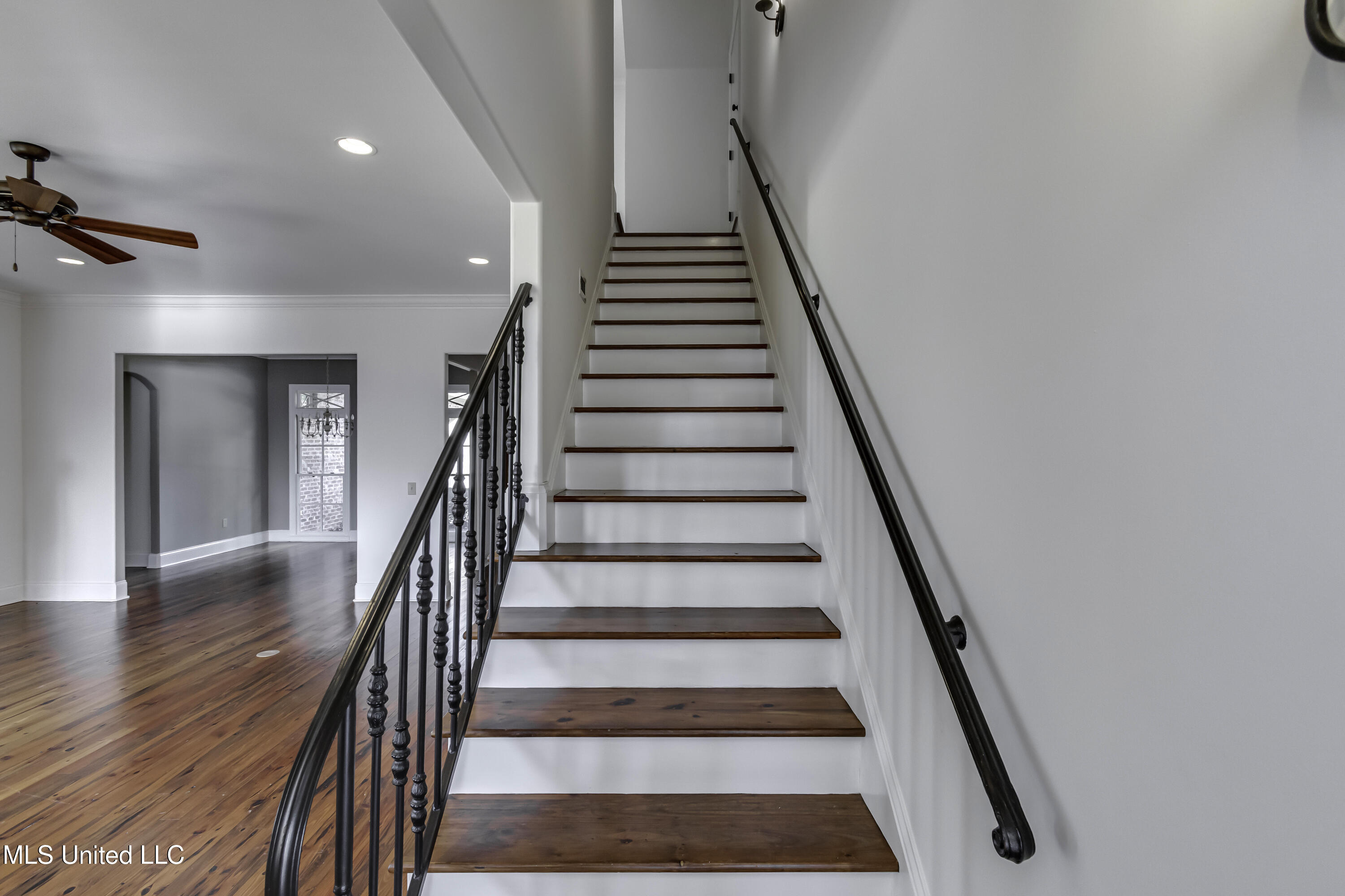 107 Northlake Lane