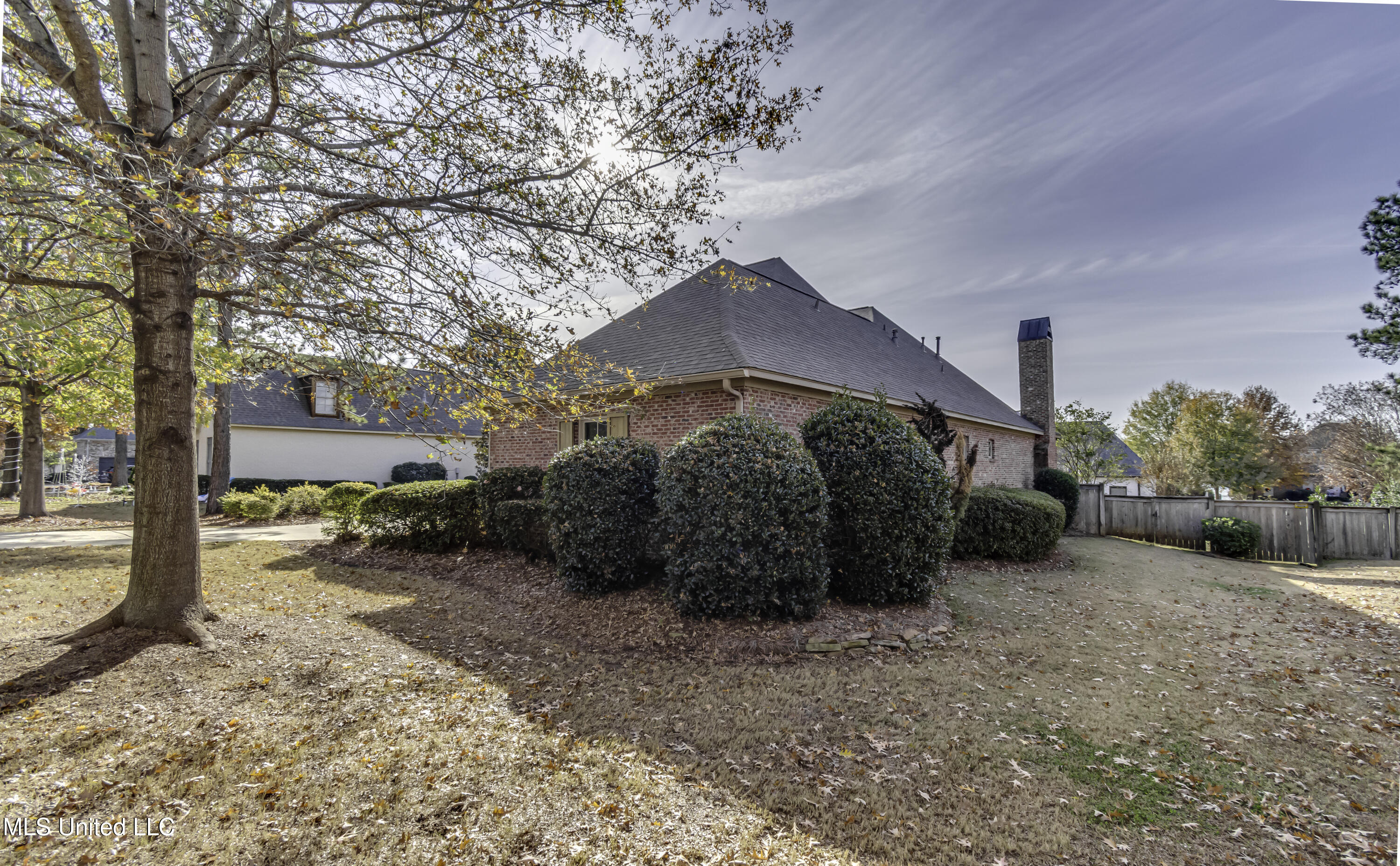 107 Northlake Lane