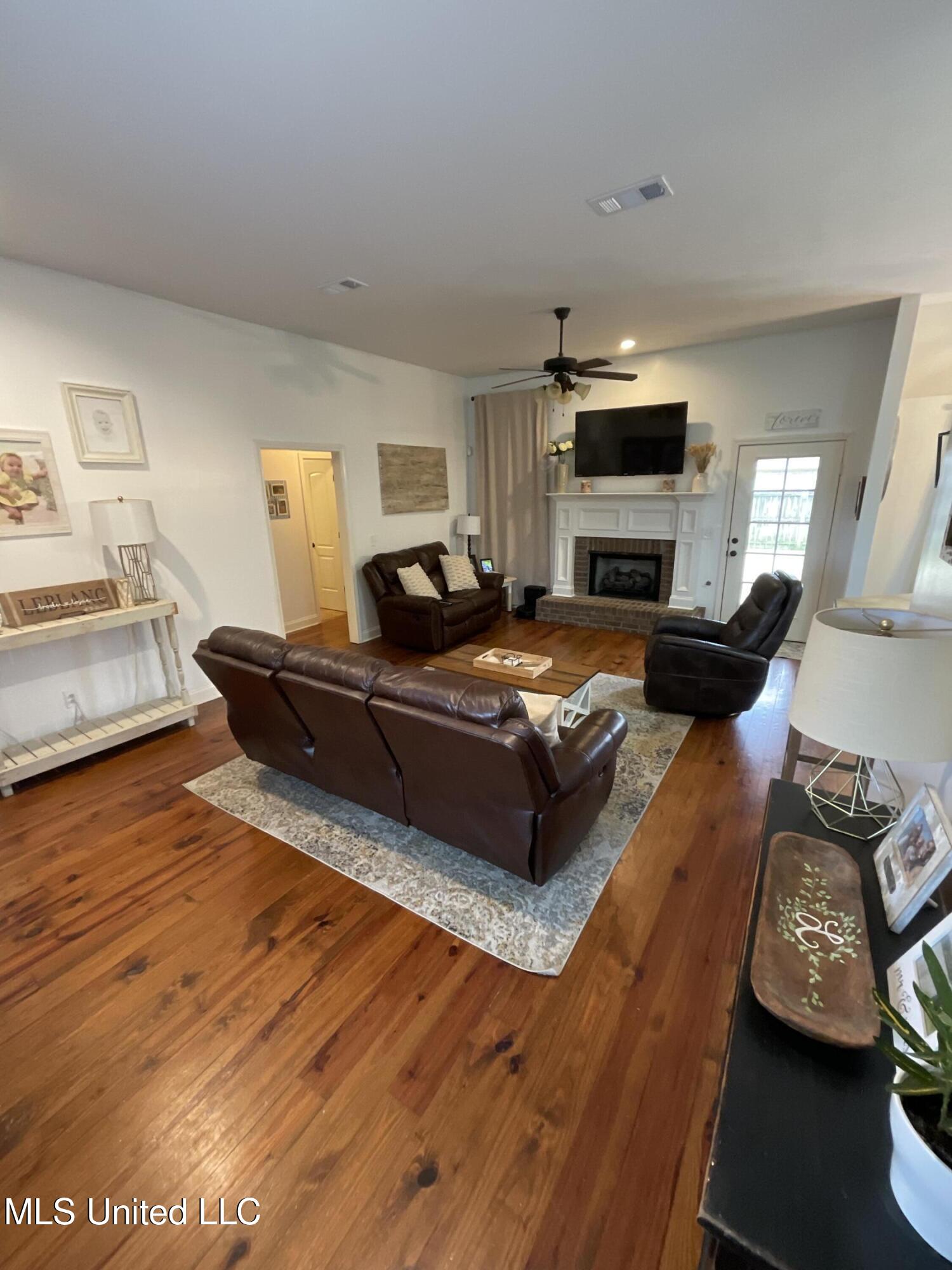 135 Palin Drive