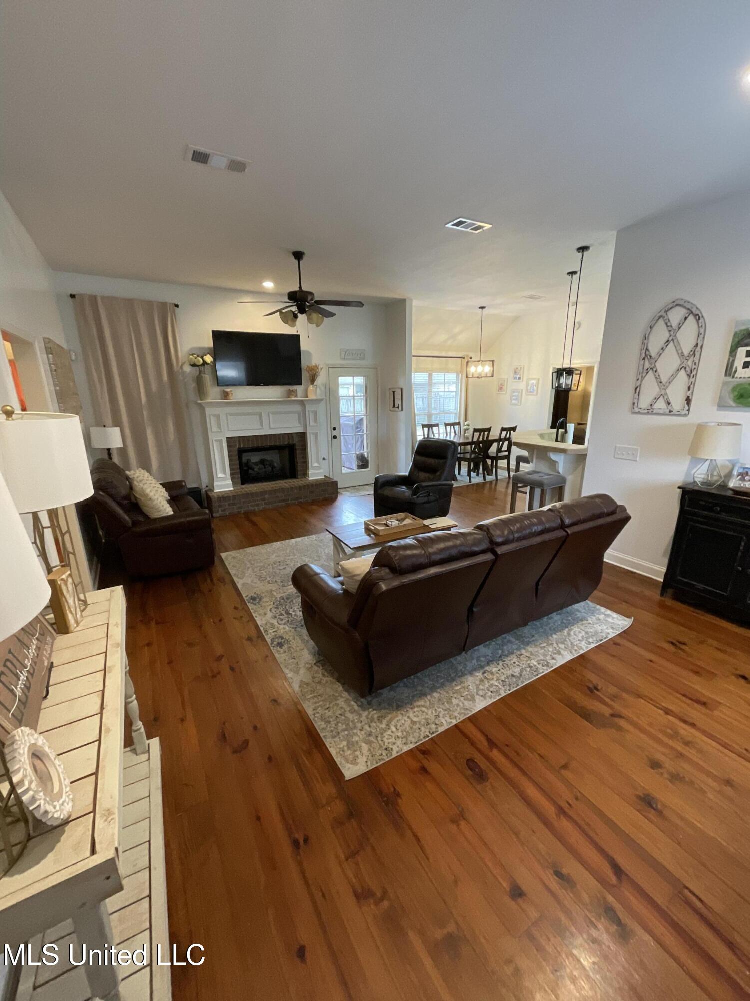 135 Palin Drive