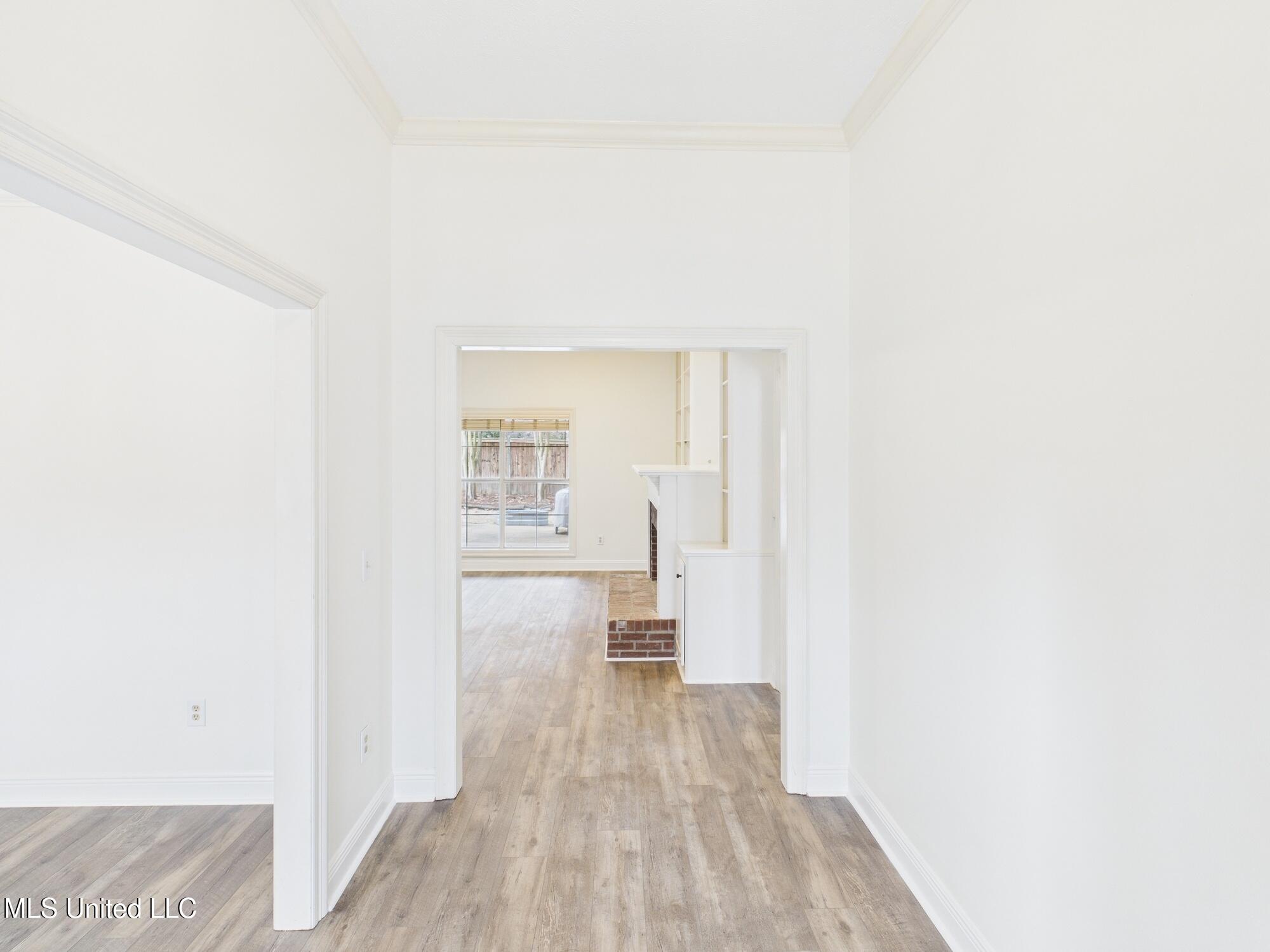 112 Woodsong Way