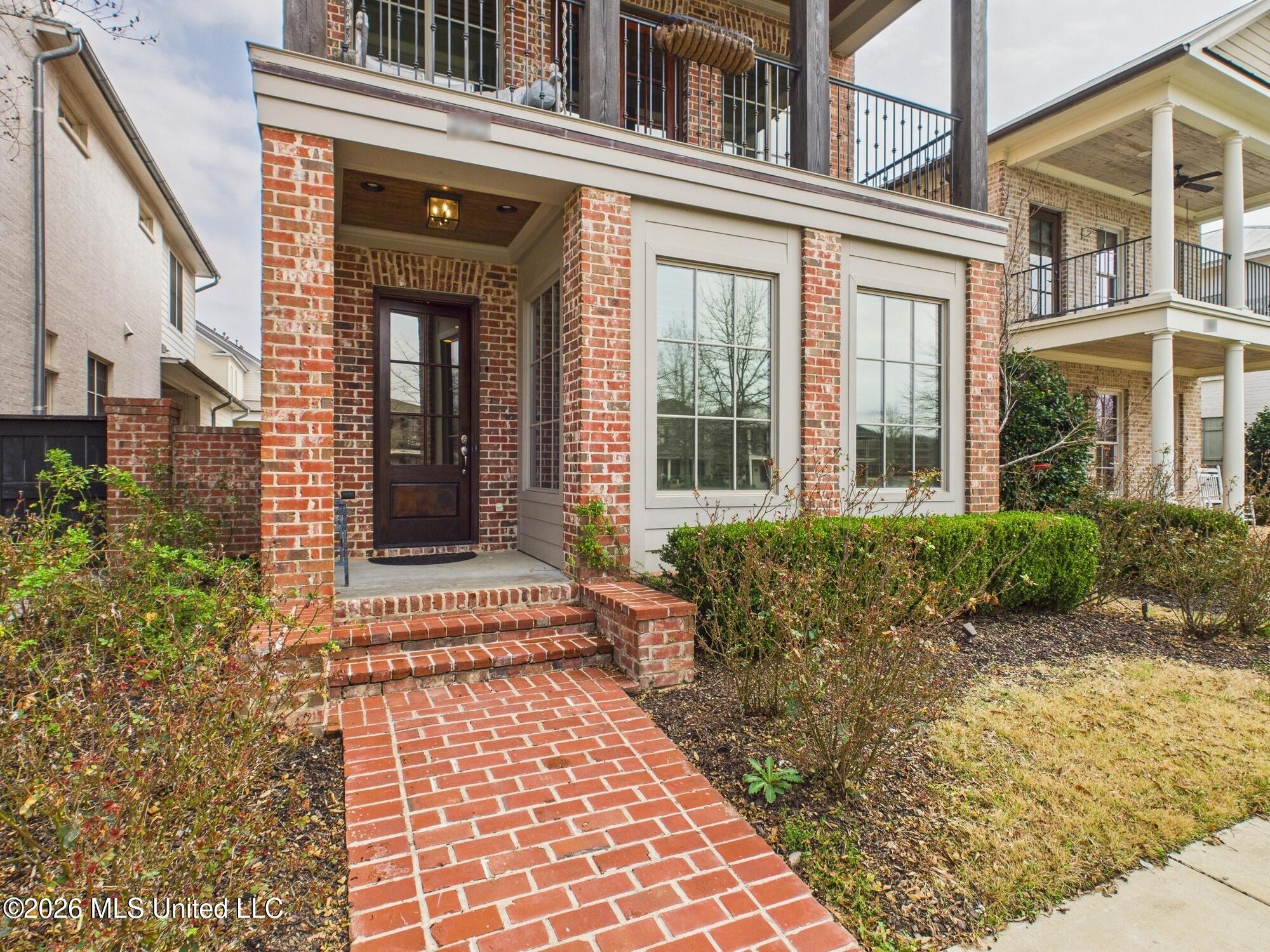 310 Eastpark Street