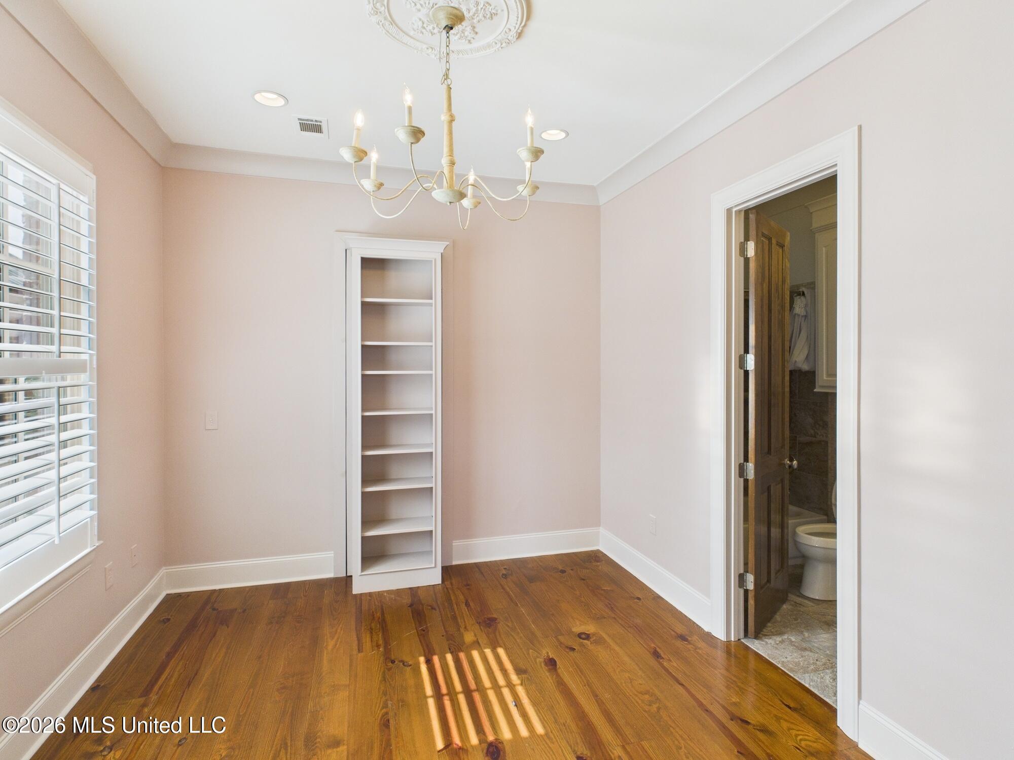 310 Eastpark Street