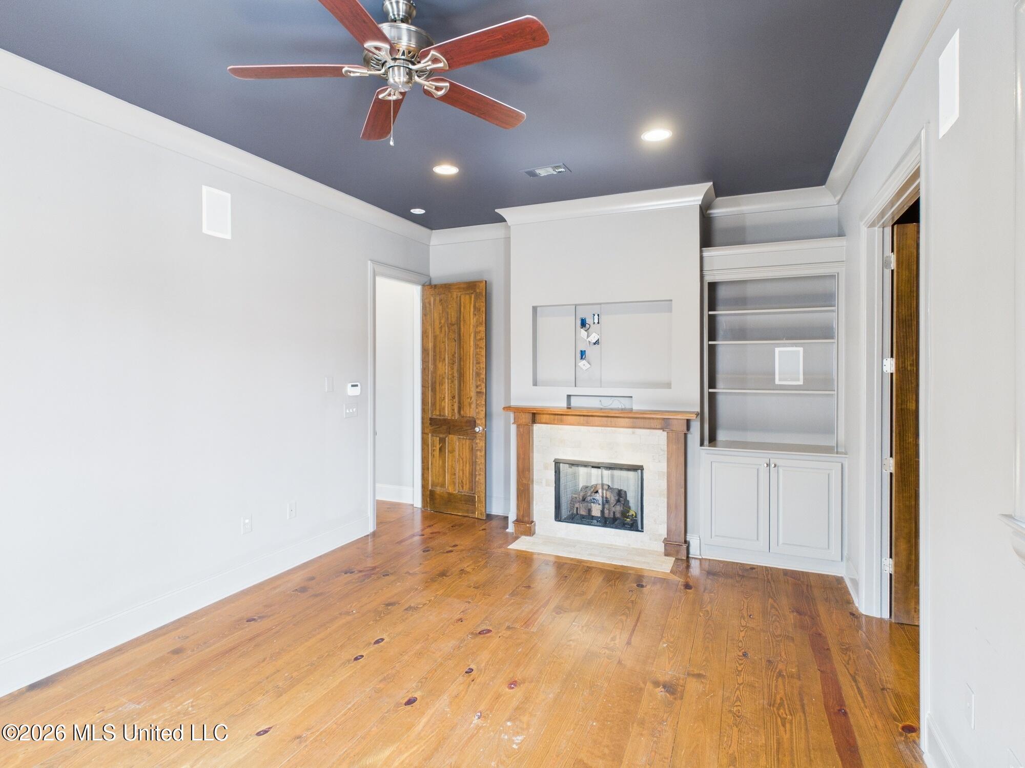 310 Eastpark Street