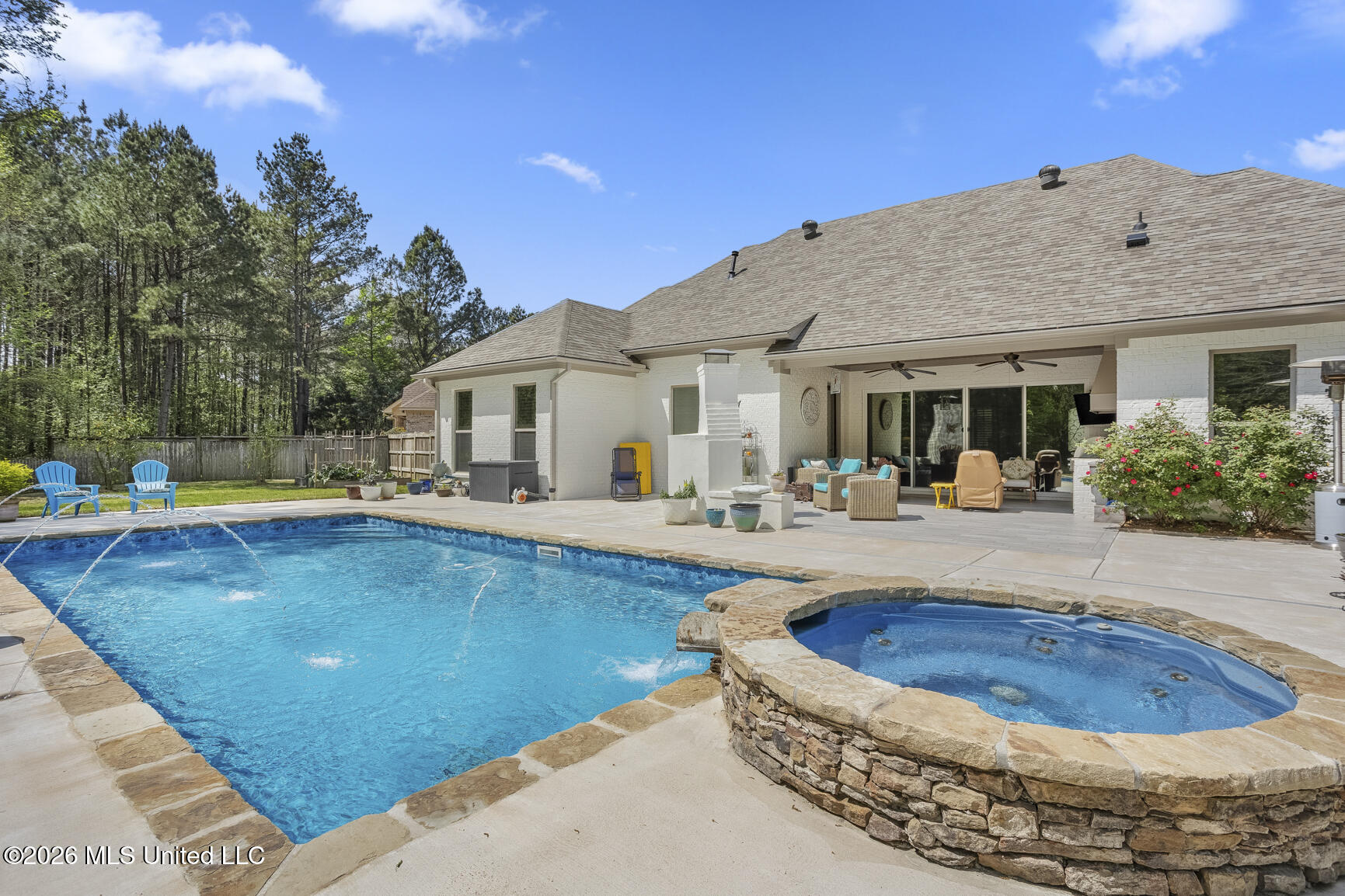 711 S Chickasaw Drive