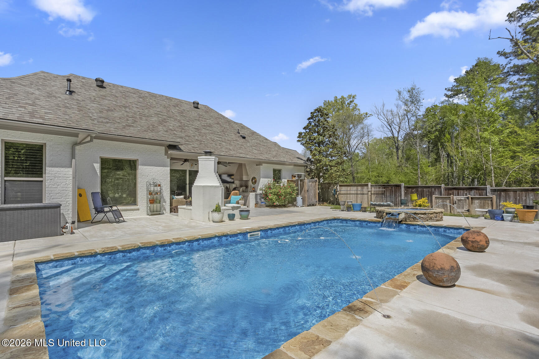 711 S Chickasaw Drive