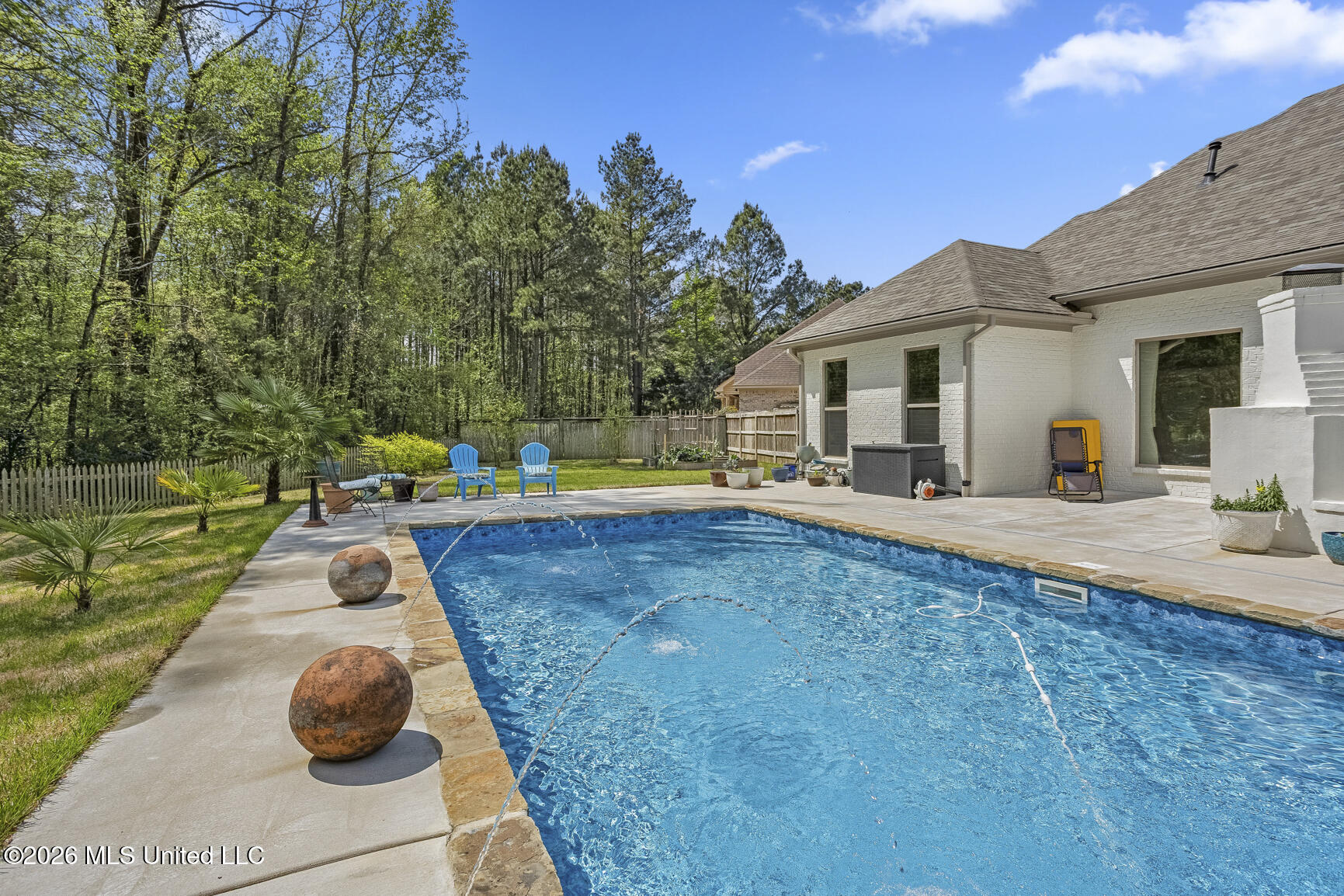 711 S Chickasaw Drive