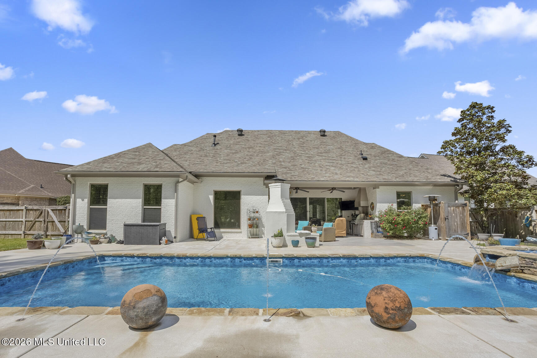711 S Chickasaw Drive