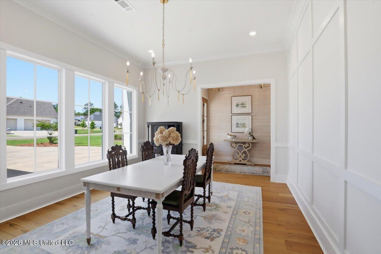 429 W Oak Circle