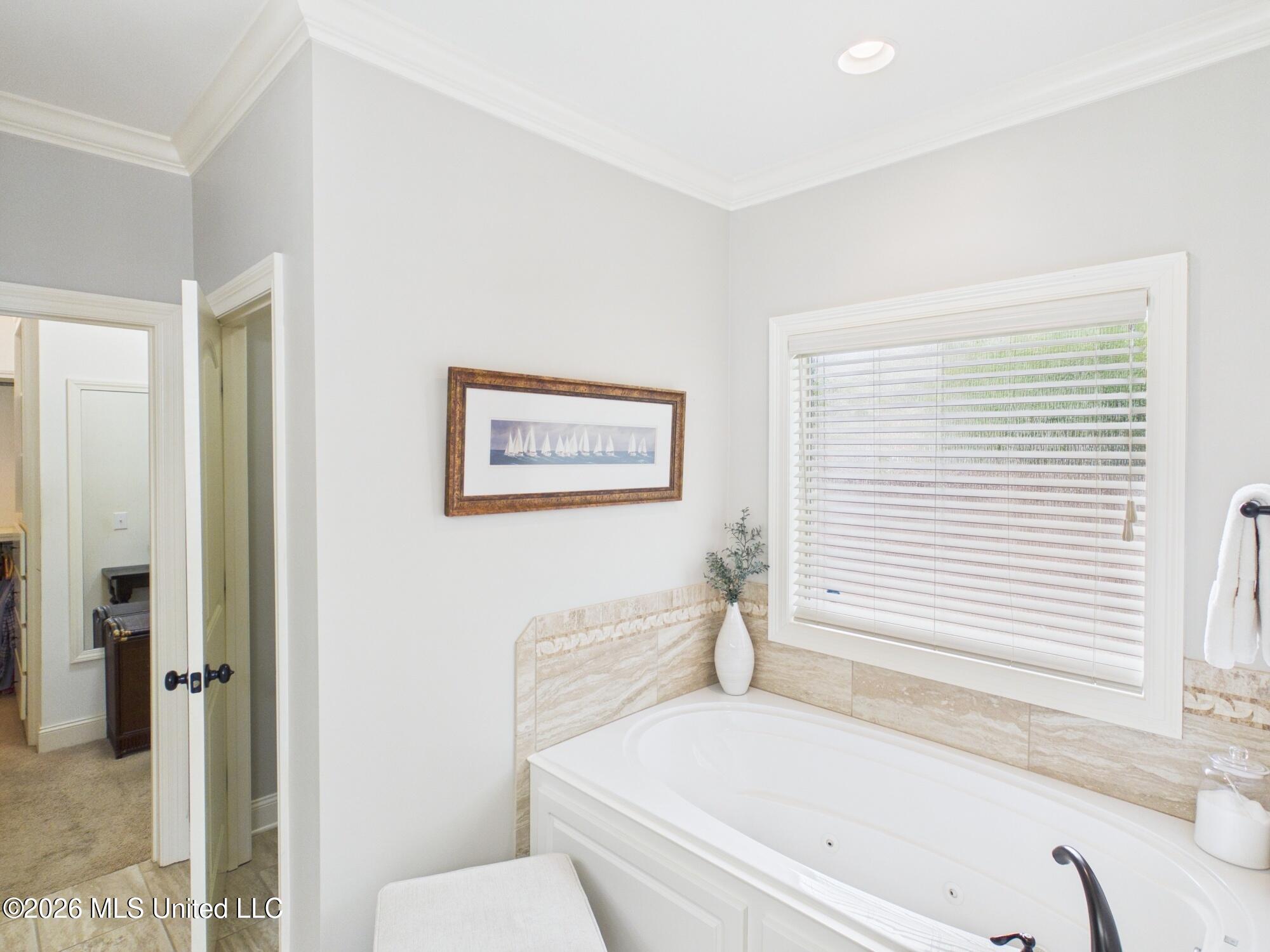 108 Esther Cove