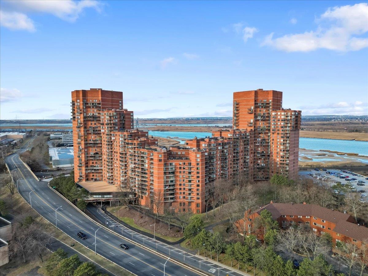 1005 HARMON COVE TOWER