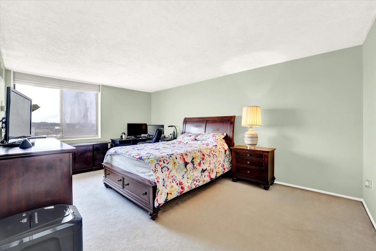 1005 HARMON COVE TOWER