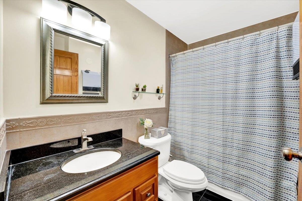 1005 HARMON COVE TOWER