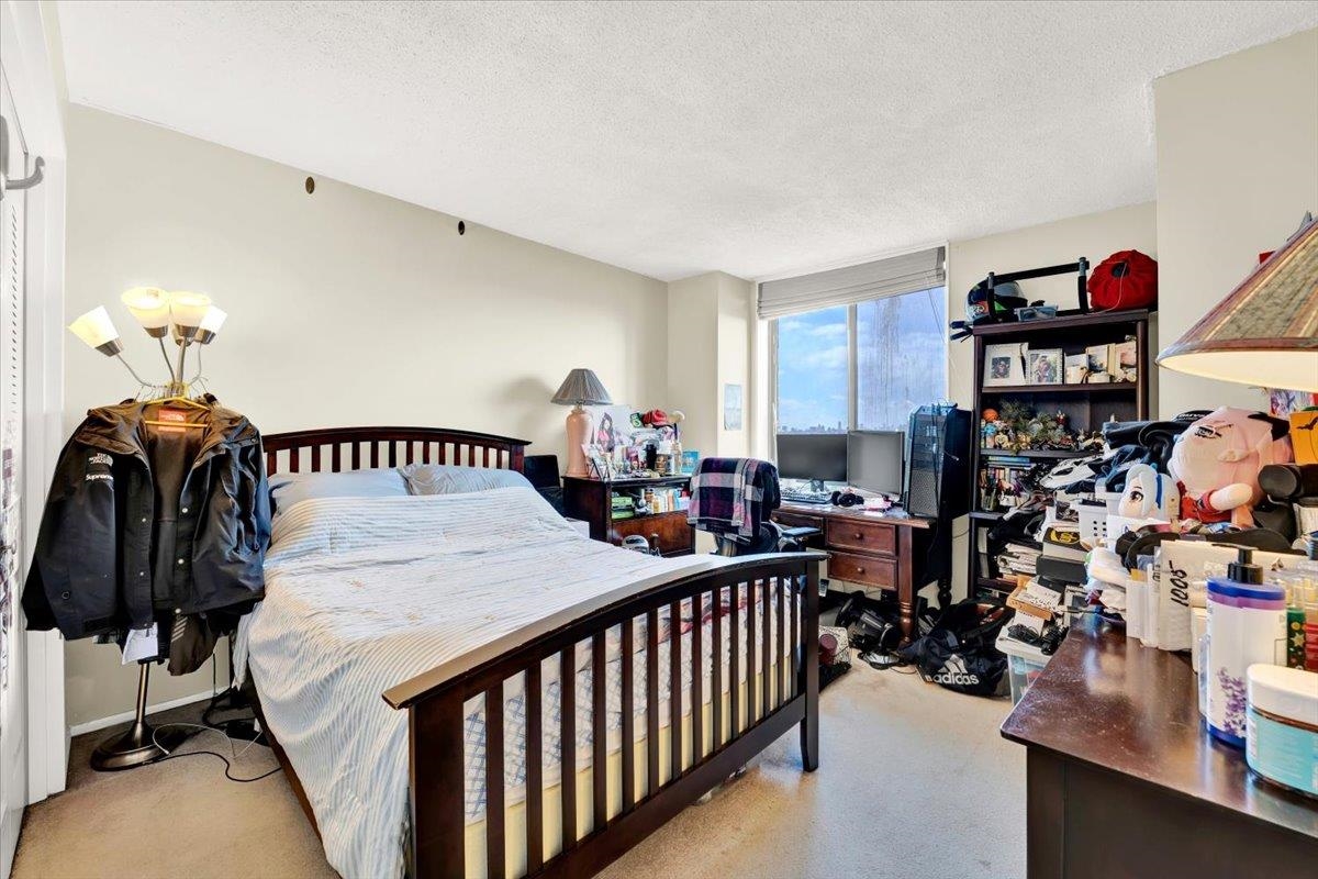 1005 HARMON COVE TOWER