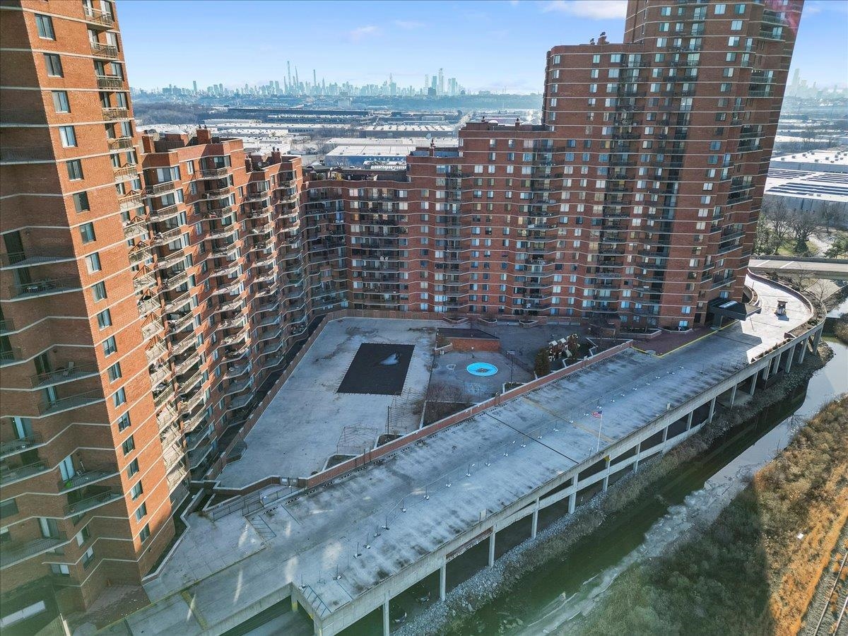 1005 HARMON COVE TOWER