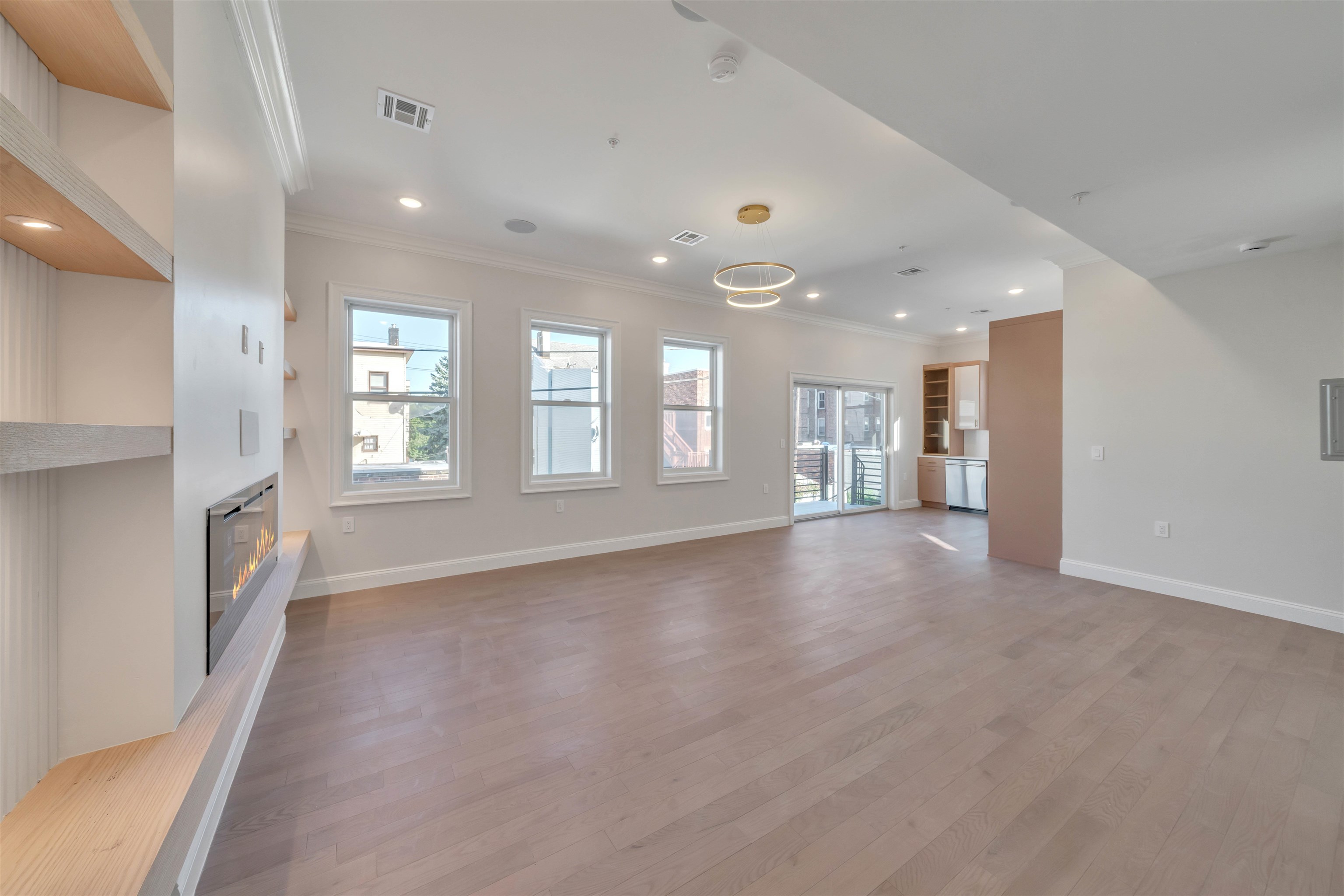 414 NEW YORK AVE Unit: C