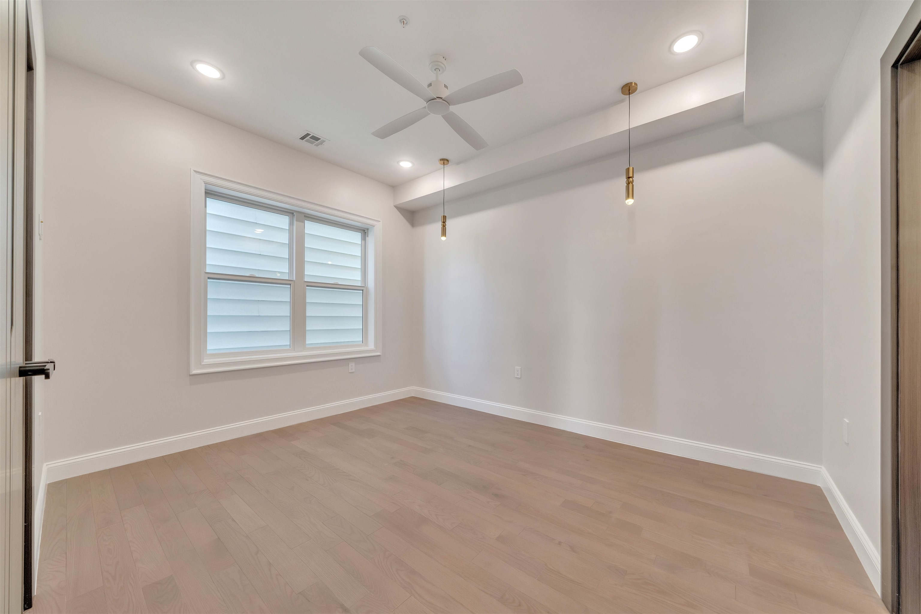 414 NEW YORK AVE Unit: C