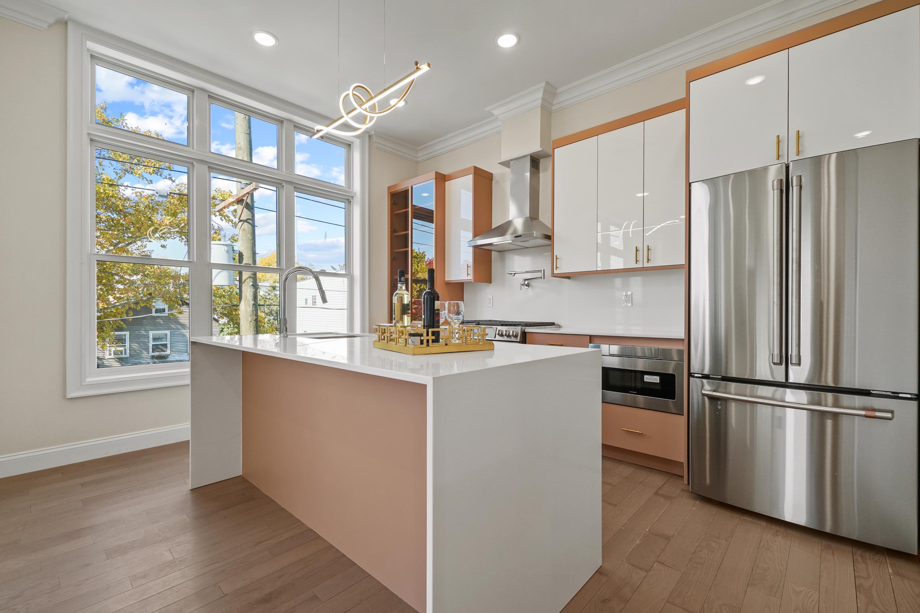 414 NEW YORK AVE Unit: D