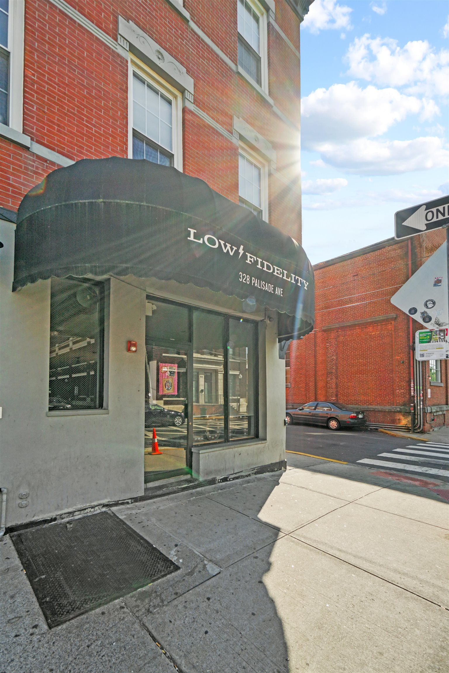 414 NEW YORK AVE Unit: 2