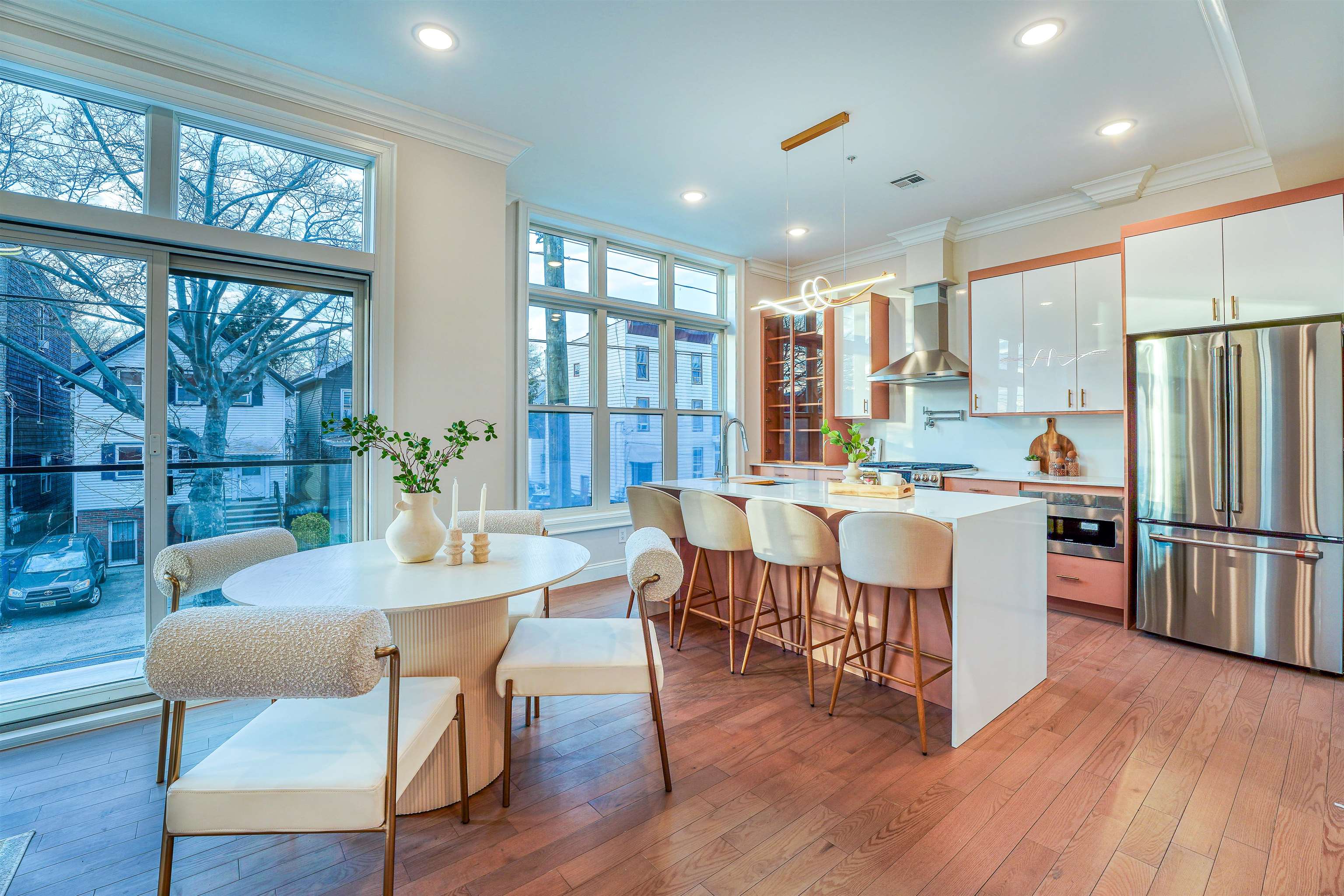 414 NEW YORK AVE Unit: 2