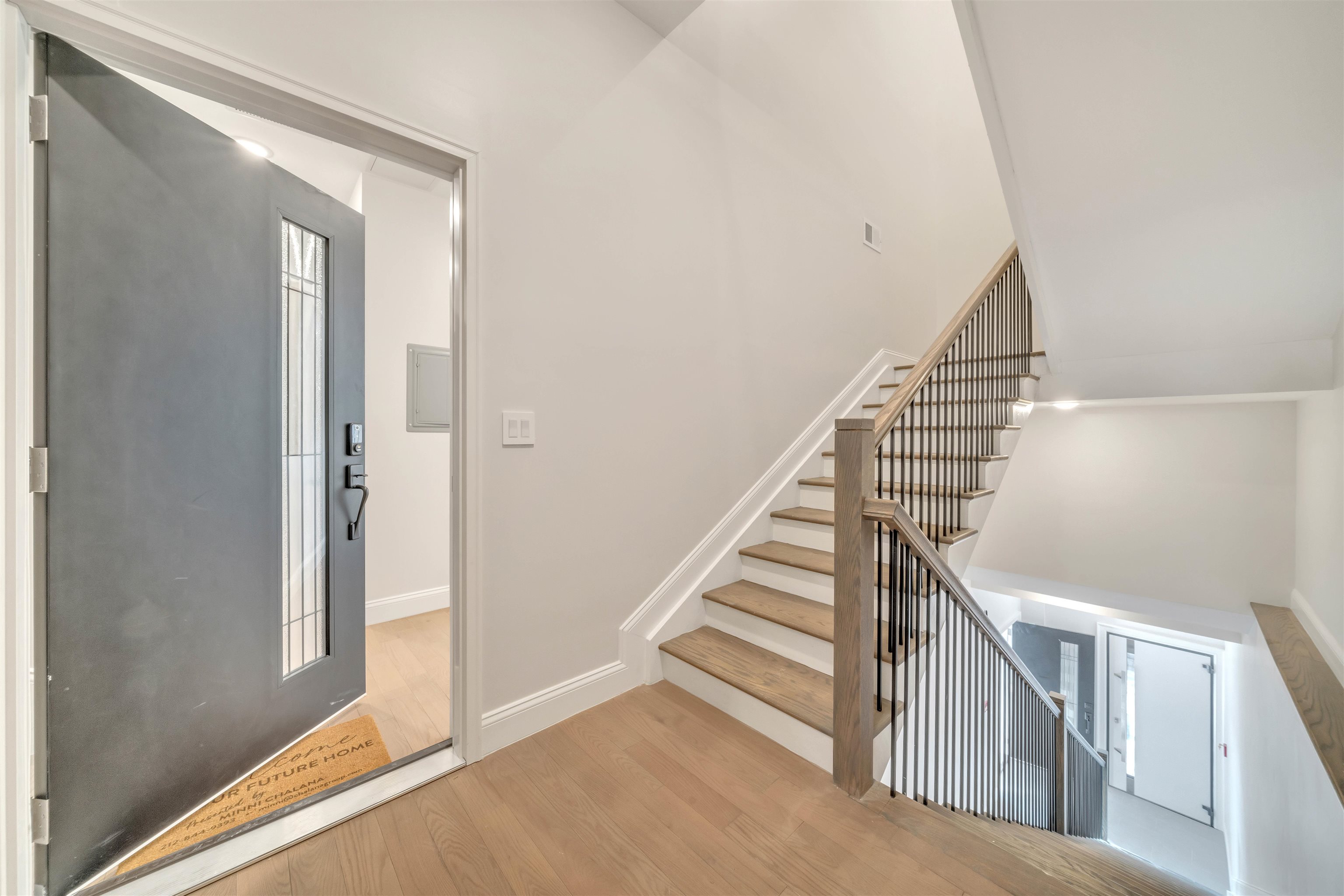 414 NEW YORK AVE Unit: 2