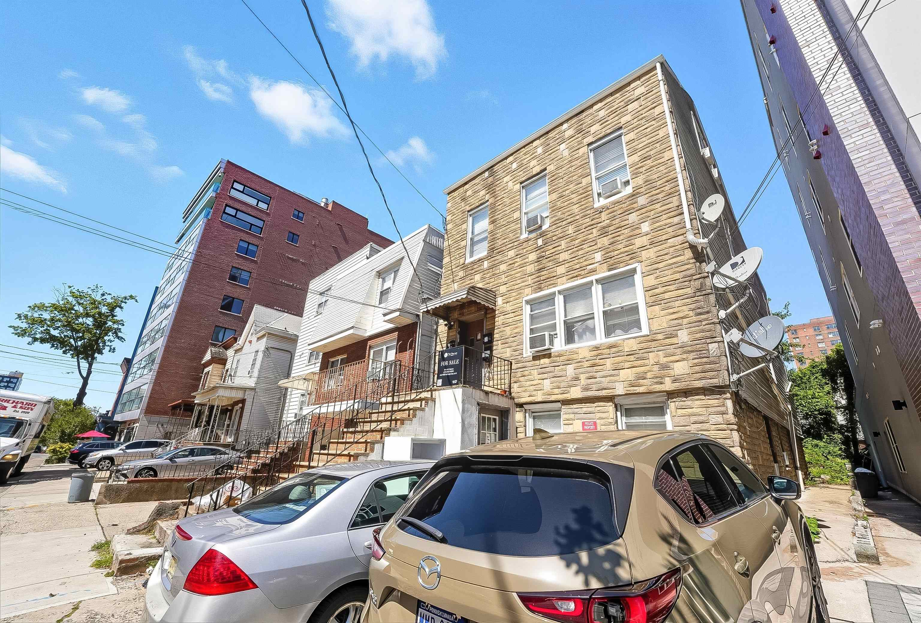 64 COTTAGE ST