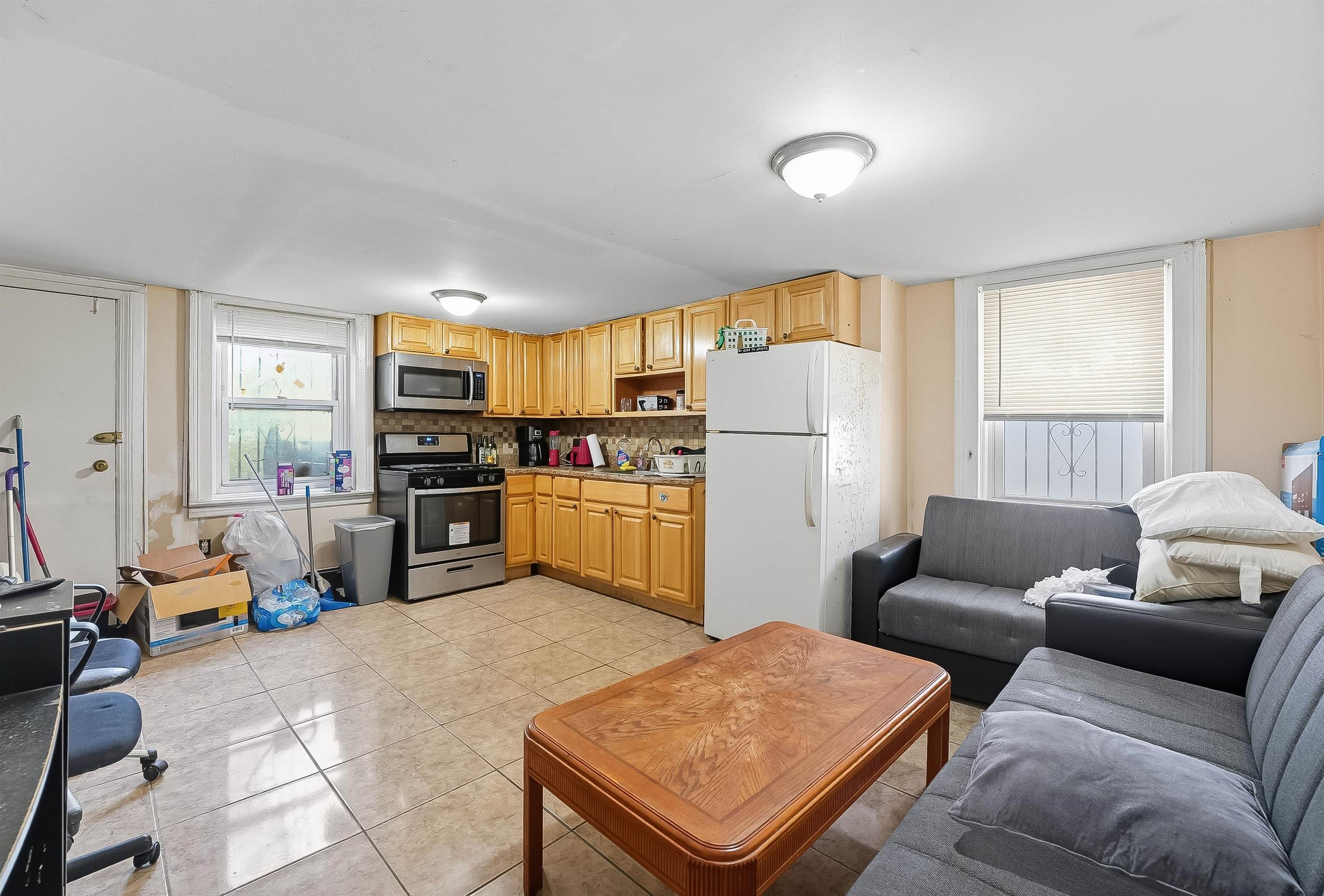 64 COTTAGE ST