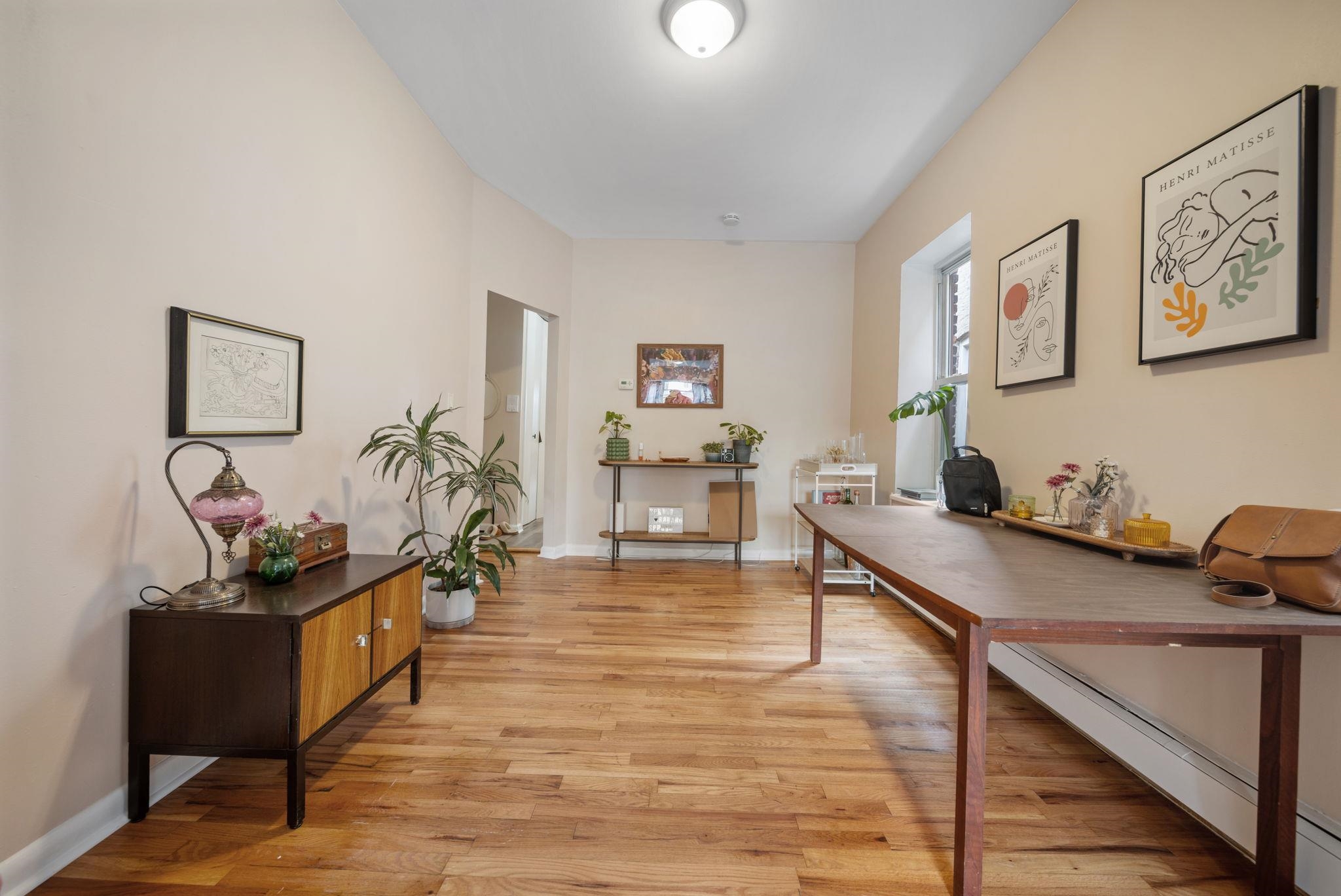 91 ROMAINE AVE Unit: 1-7