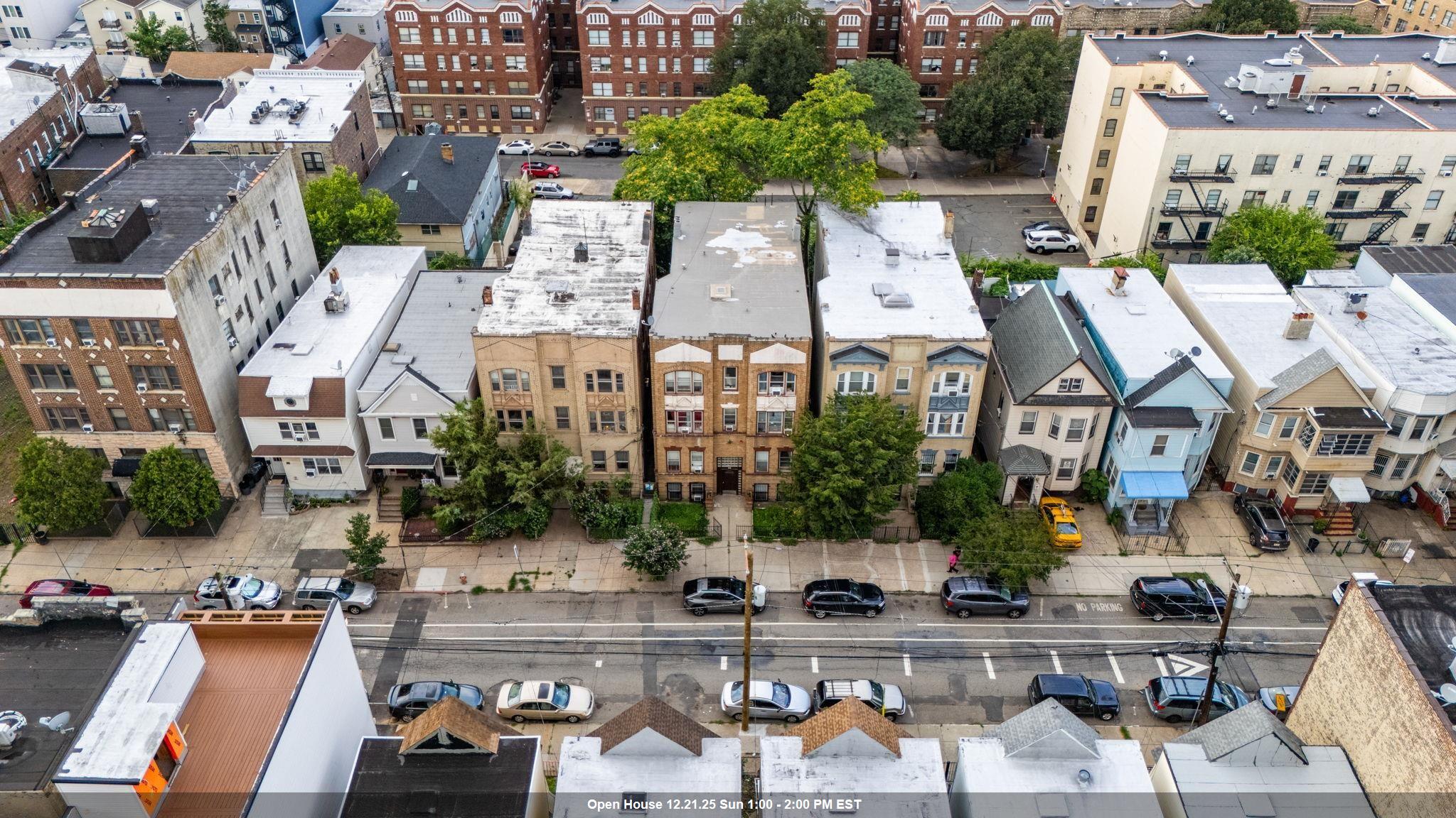 91 ROMAINE AVE Unit: 1-7